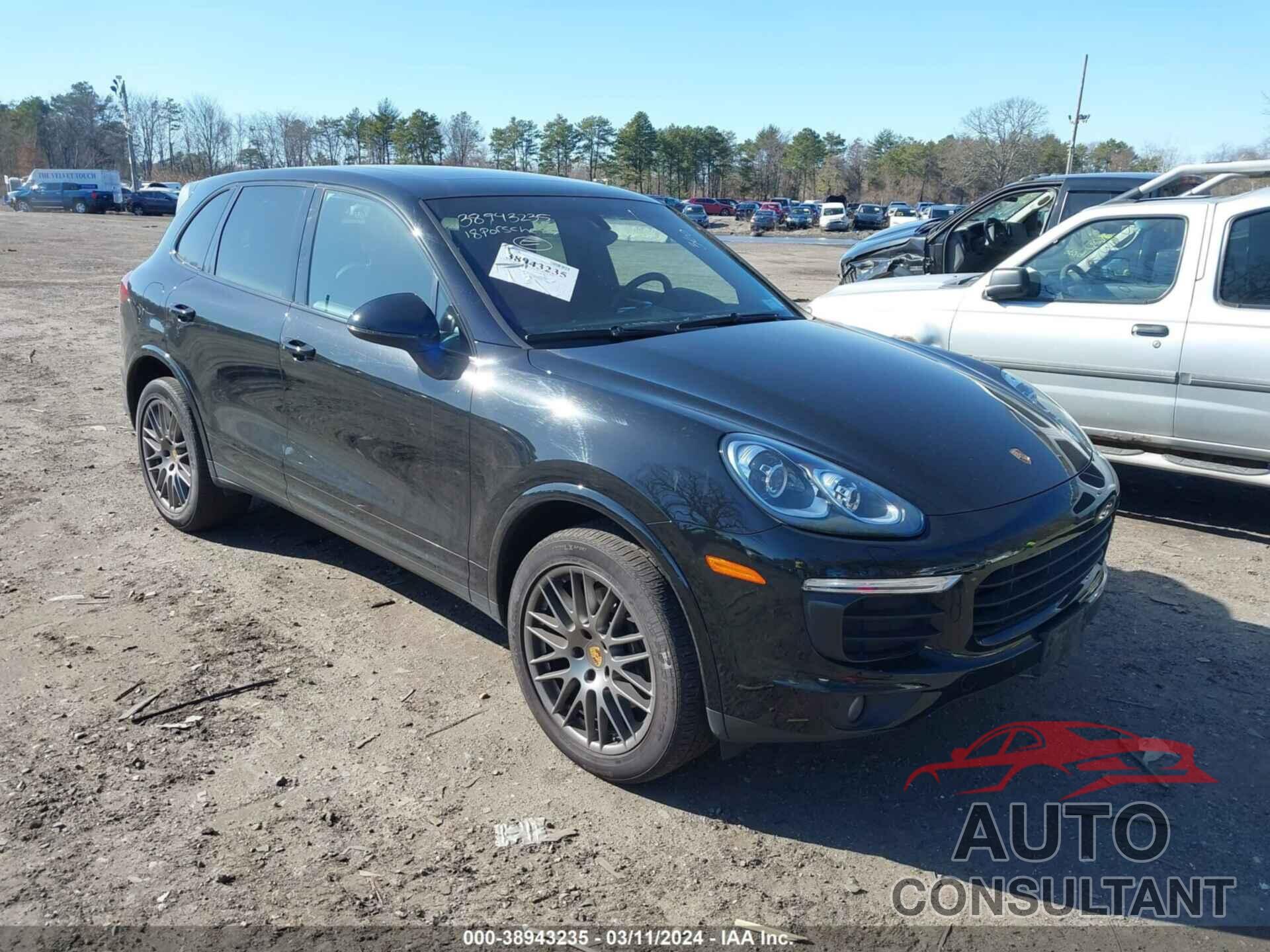 PORSCHE CAYENNE 2018 - WP1AA2A21JKA05063