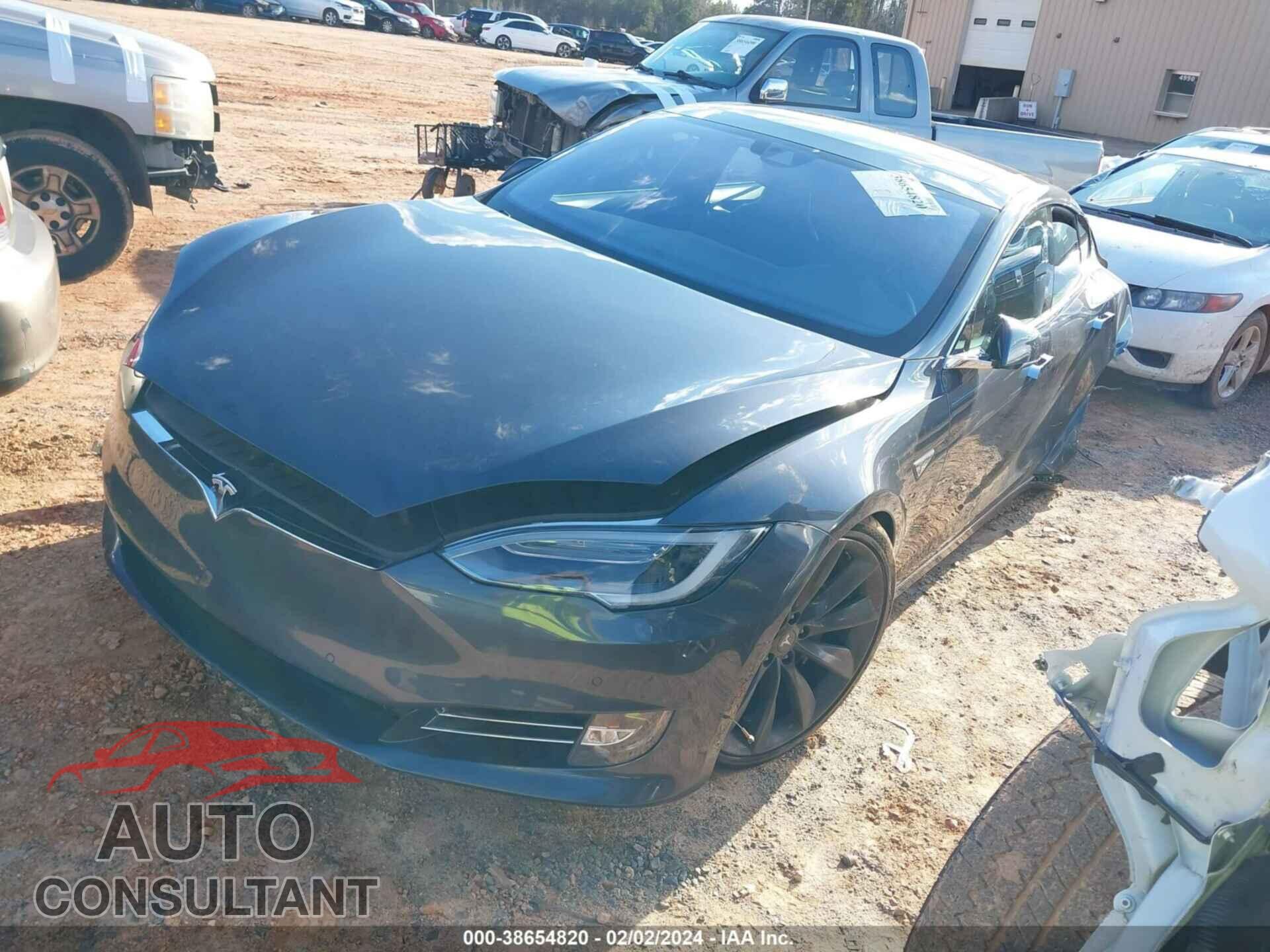 TESLA MODEL S 2016 - 5YJSA1E27GF152147