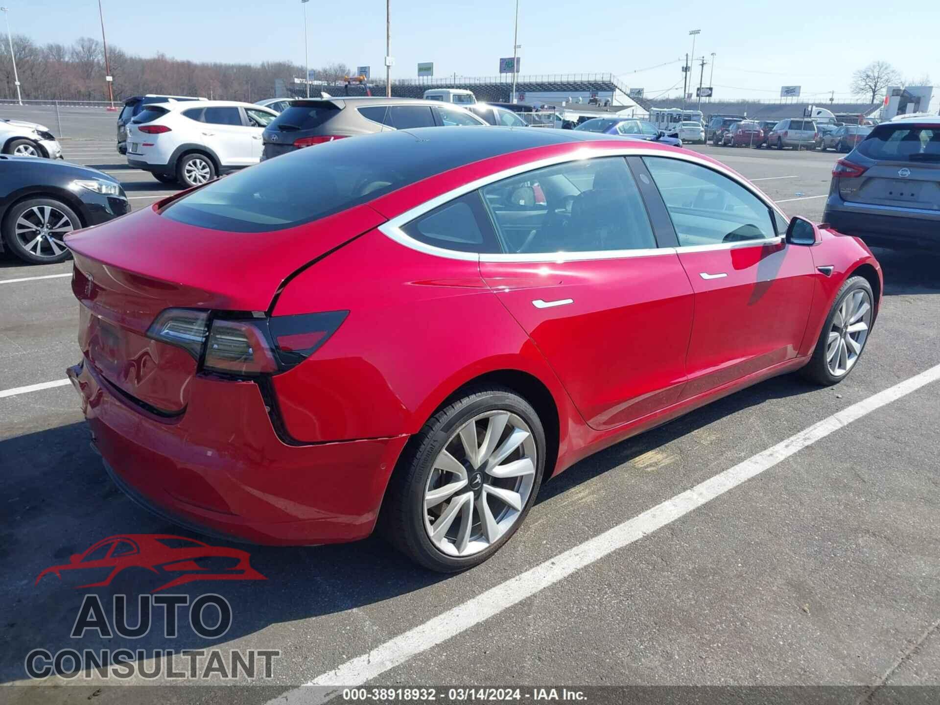TESLA MODEL 3 2018 - 5YJ3E1EB9JF087978