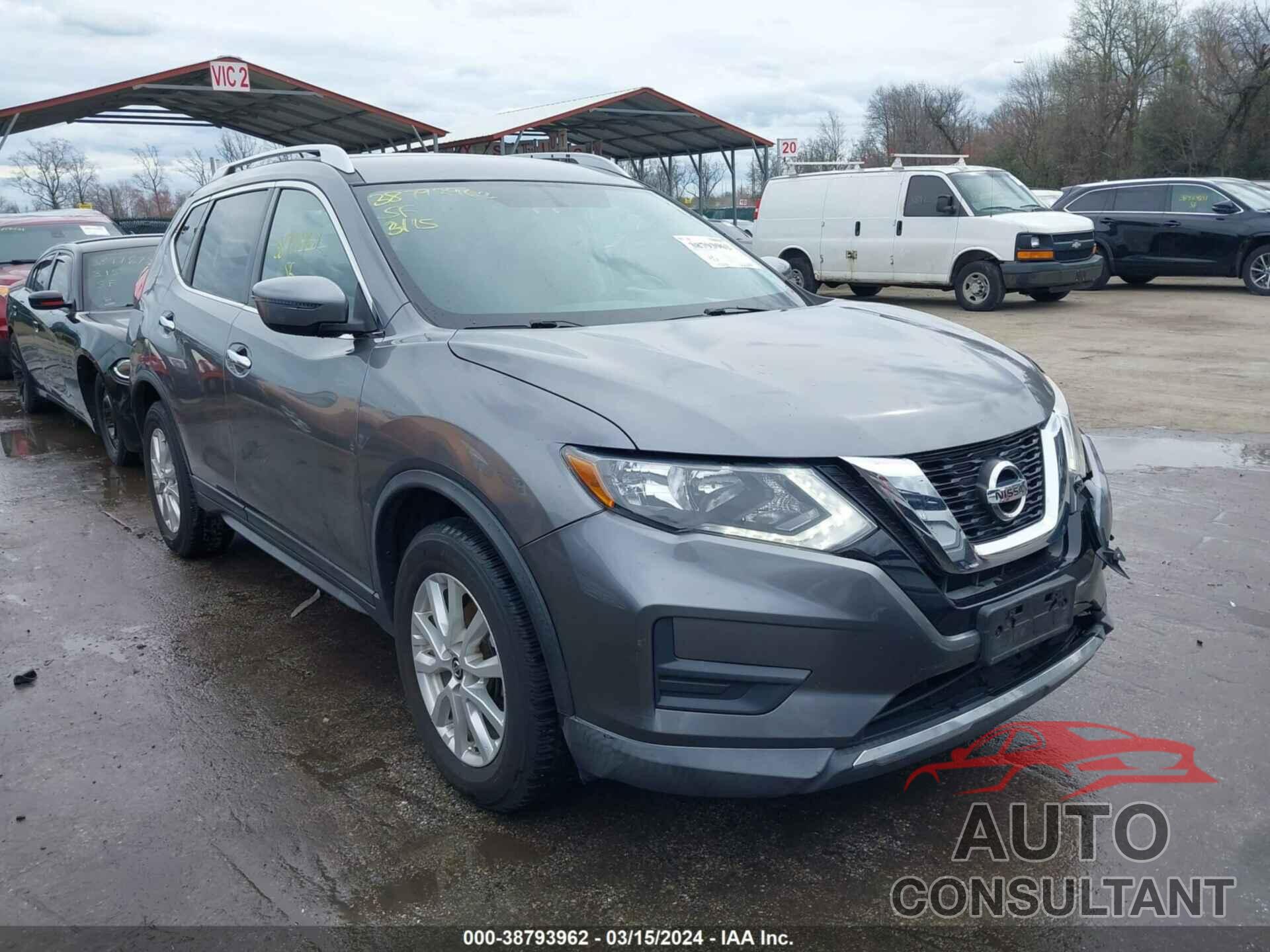 NISSAN ROGUE 2017 - KNMAT2MVXHP570412