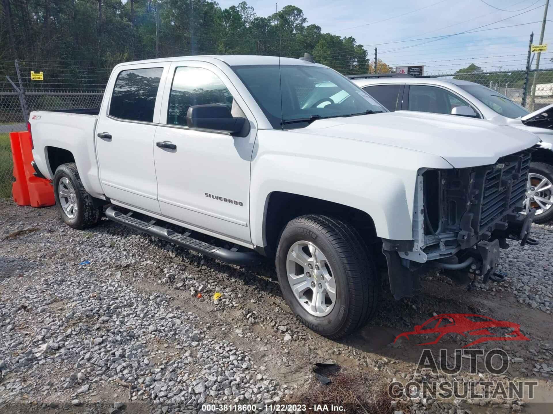 CHEVROLET SILVERADO 1500 2018 - 3GCUKREC4JG494122