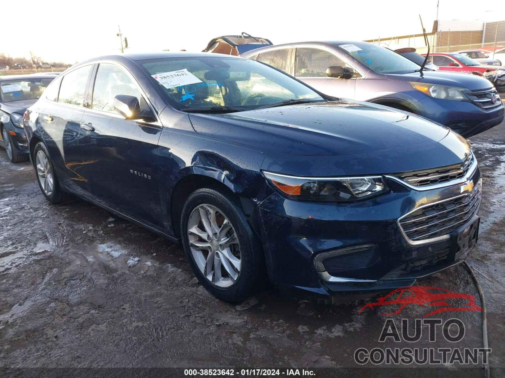 CHEVROLET MALIBU 2017 - 1G1ZE5ST0HF137034