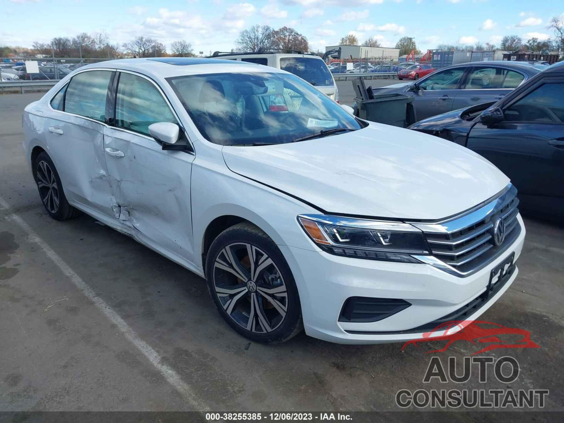 VOLKSWAGEN PASSAT 2022 - 1VWSA7A30NC009436