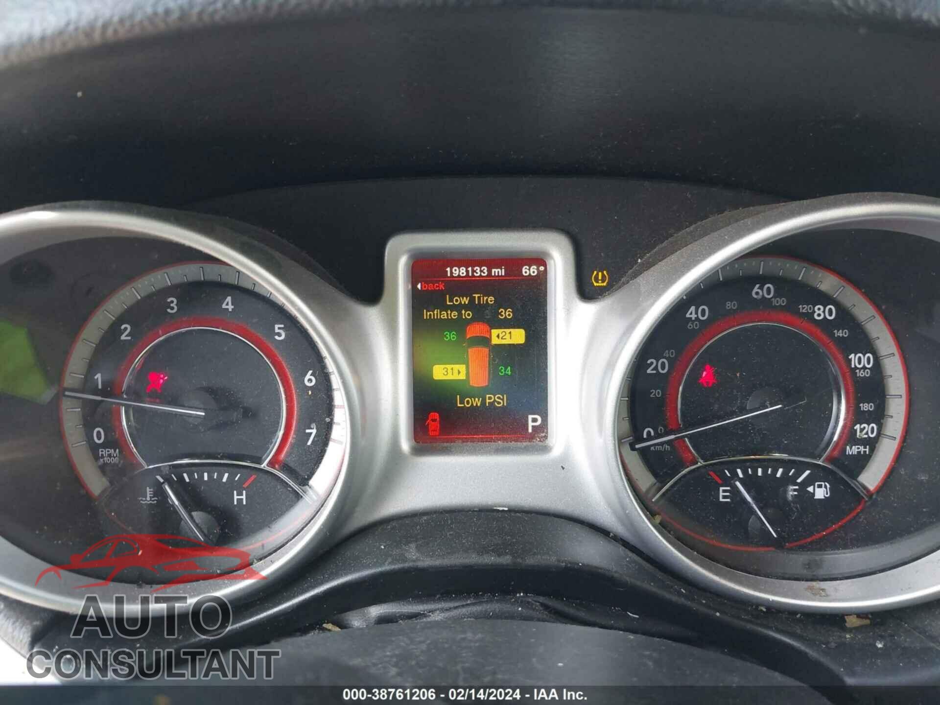 DODGE JOURNEY 2017 - 3C4PDCAB2HT552036