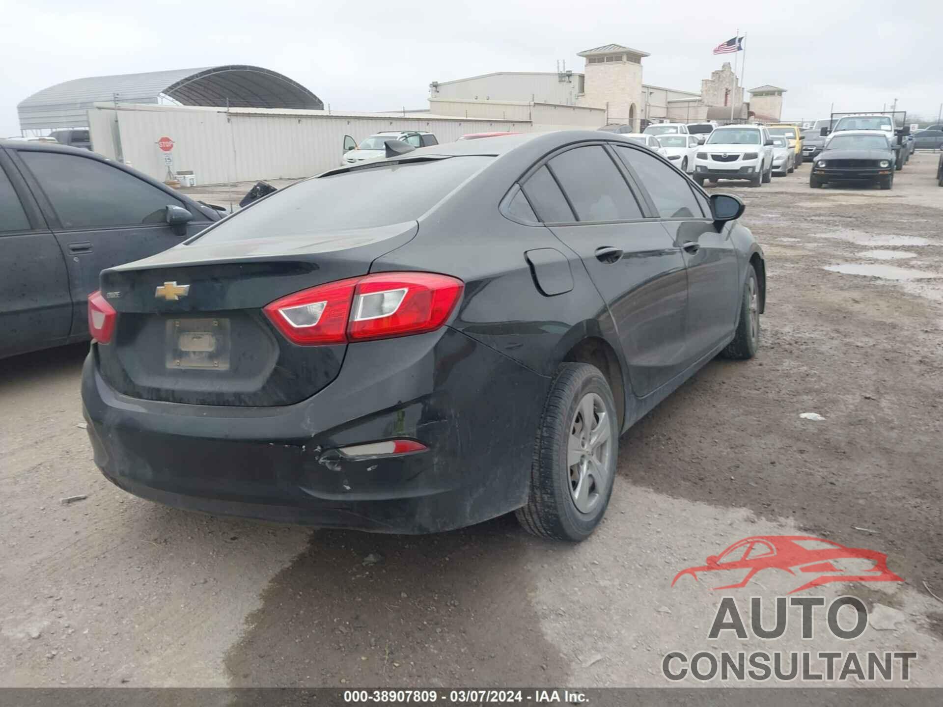 CHEVROLET CRUZE 2017 - 1G1BC5SM1H7277829