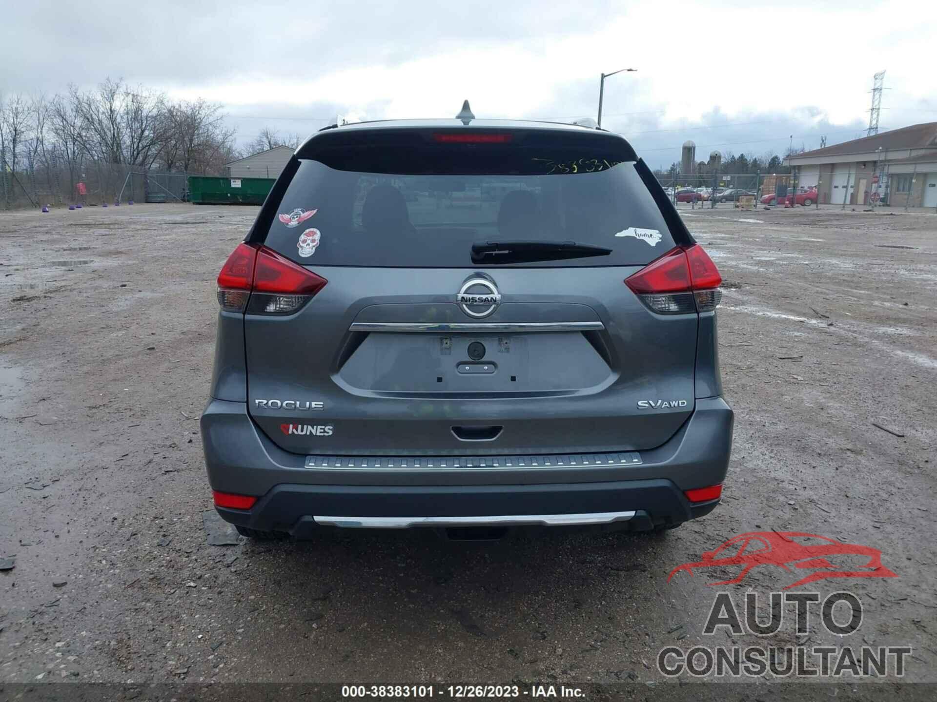 NISSAN ROGUE 2018 - 5N1AT2MV7JC769166