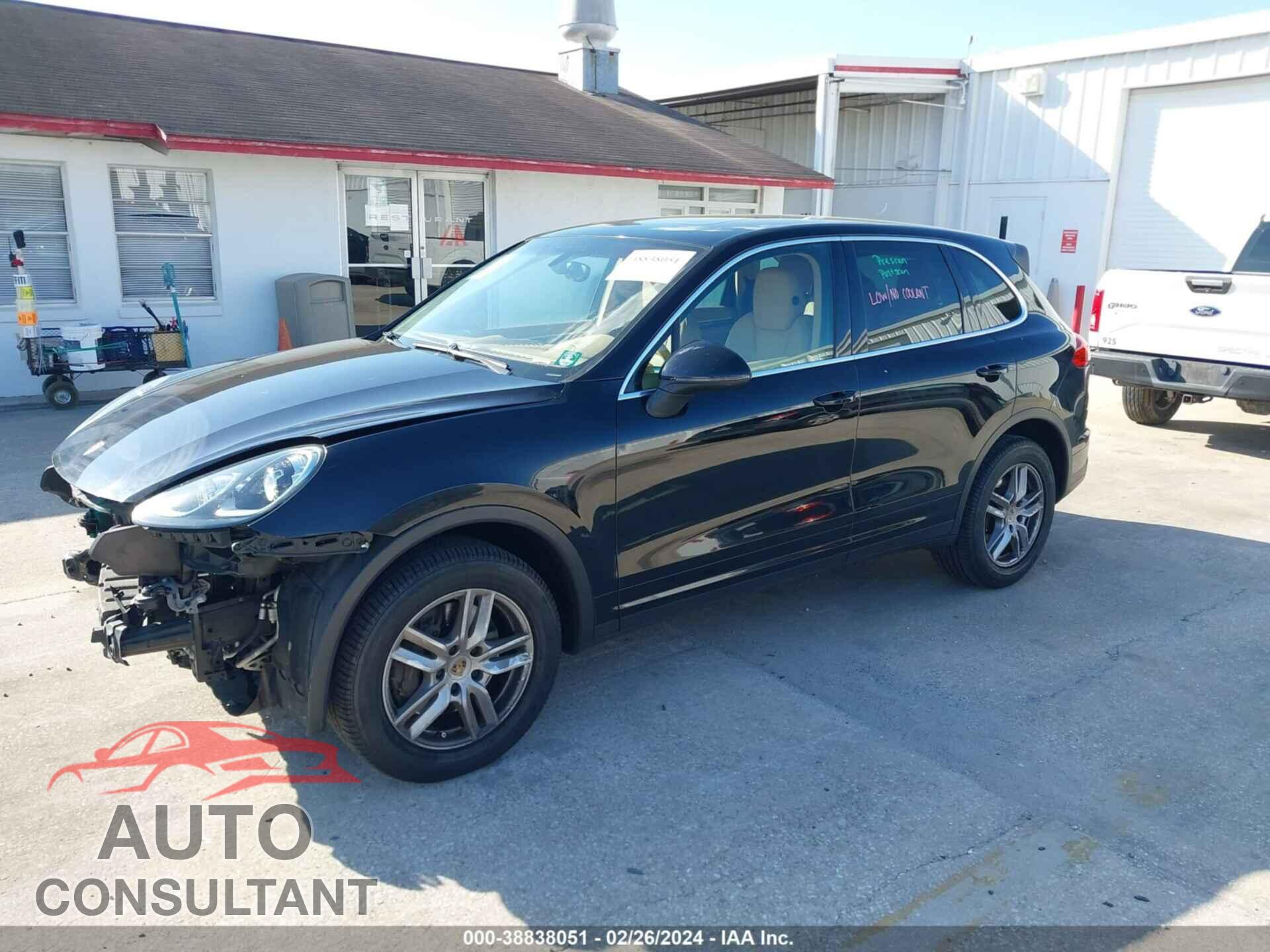 PORSCHE CAYENNE 2016 - WP1AA2A27GLA11307