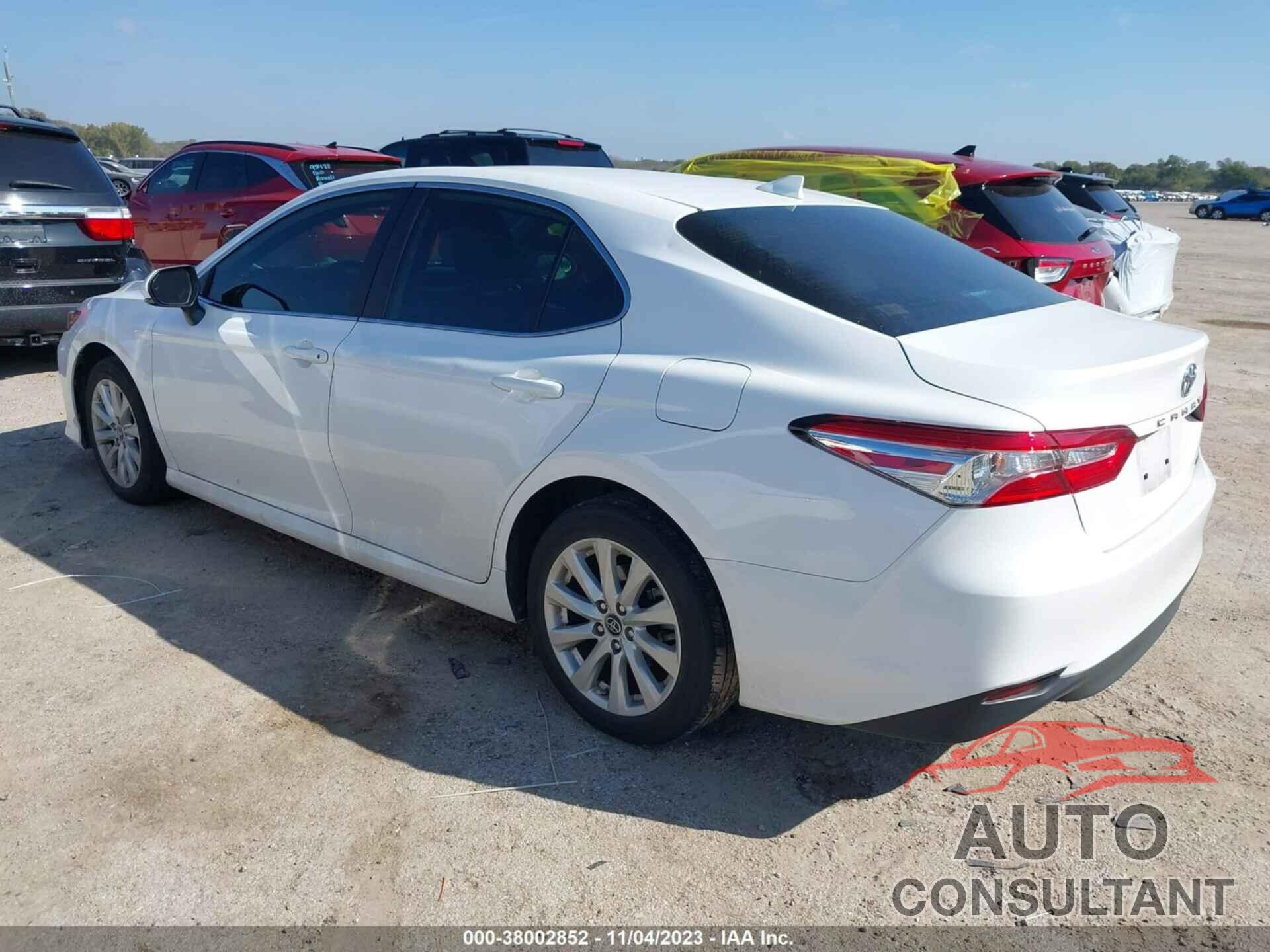 TOYOTA CAMRY 2019 - 4T1B11HK2KU769513