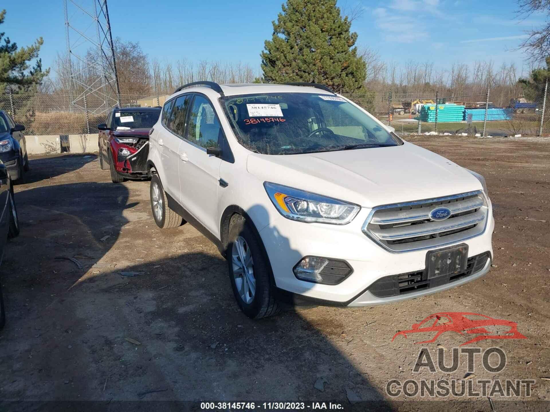 FORD ESCAPE 2018 - 1FMCU0HD5JUC45469