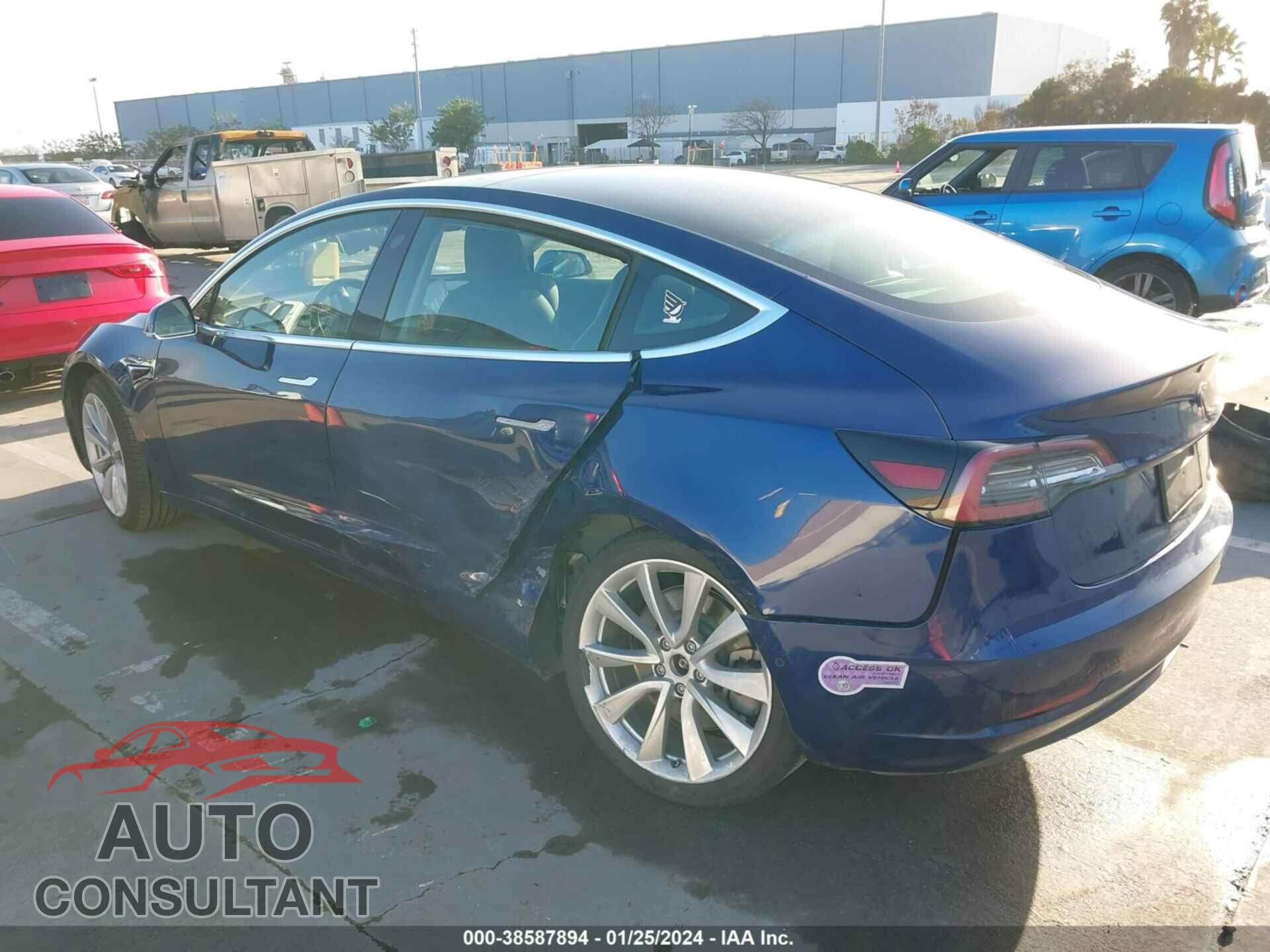TESLA MODEL 3 2019 - 5YJ3E1EA5KF332011