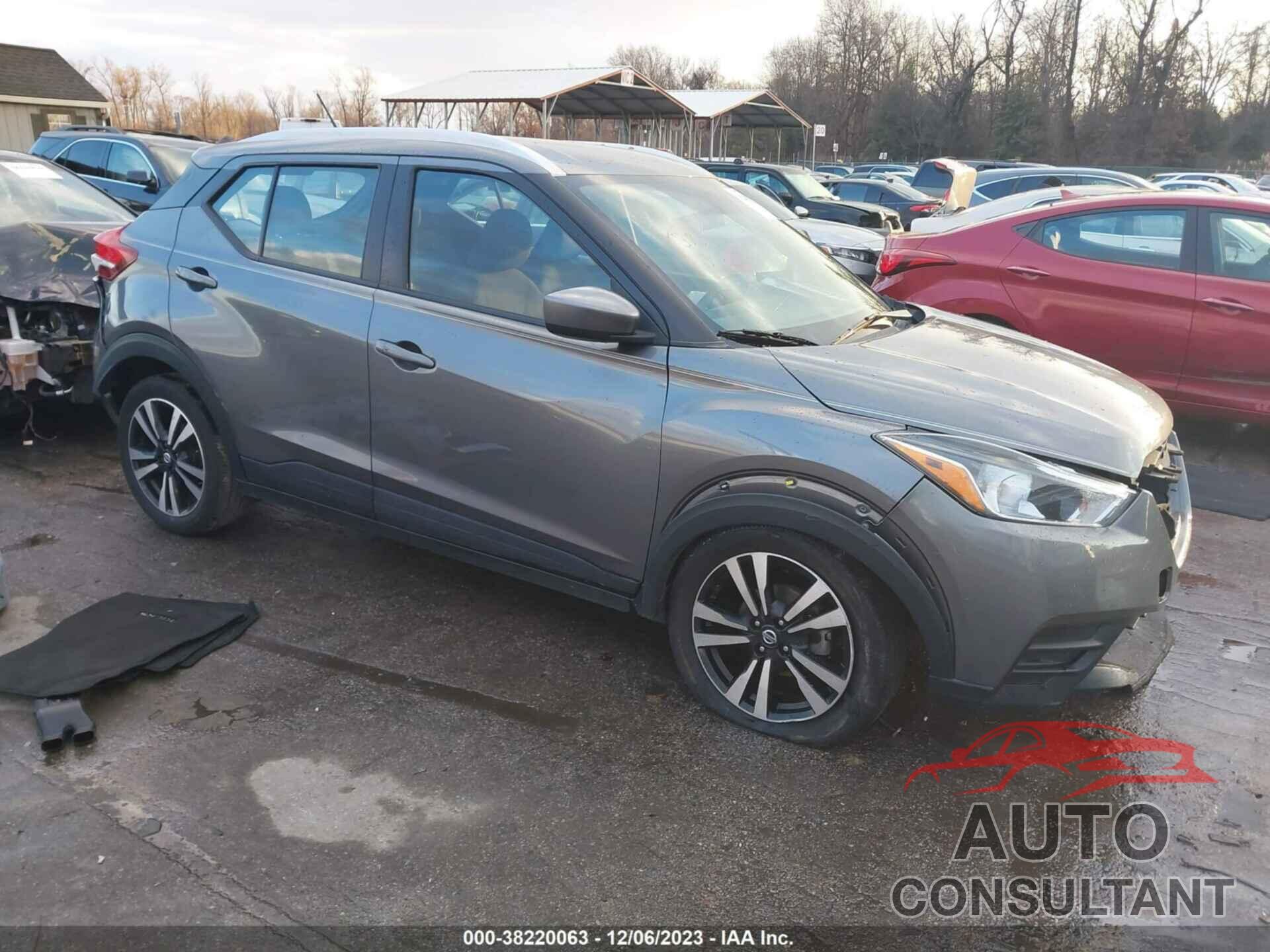 NISSAN KICKS 2019 - 3N1CP5CU8KL537096