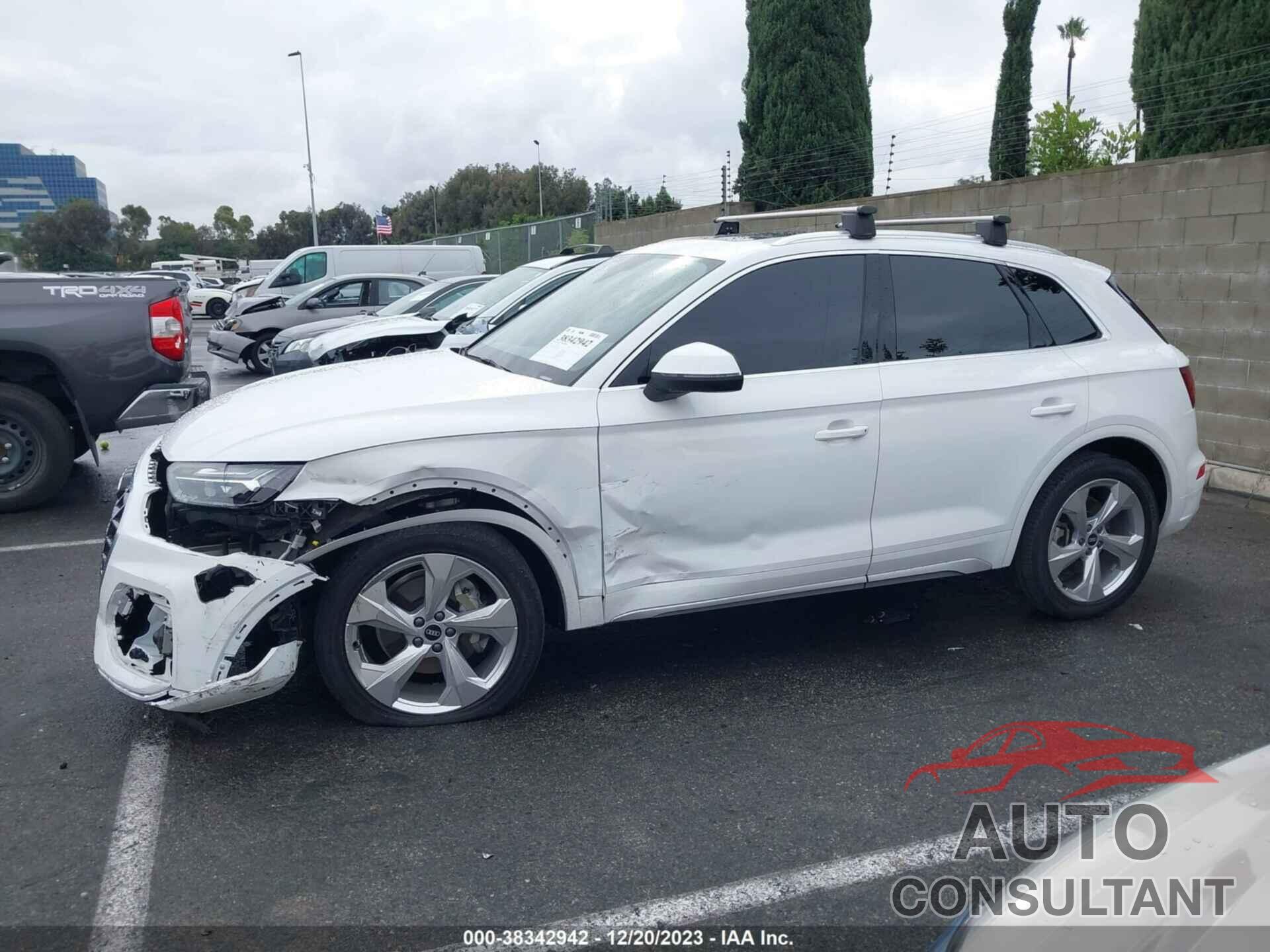 AUDI Q5 2021 - WA1BAAFY7M2132203