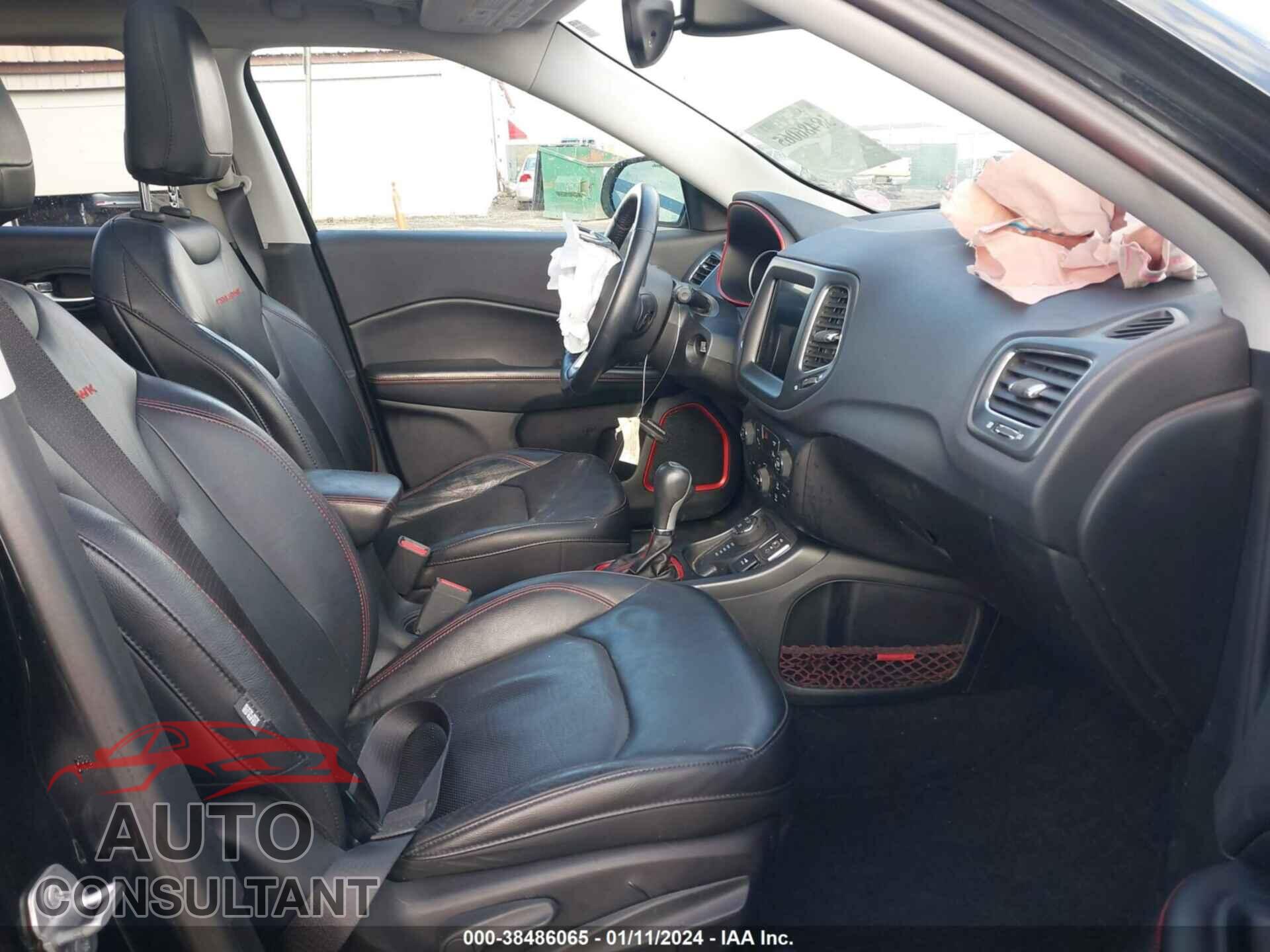 JEEP COMPASS 2017 - 3C4NJDDB6HT650875