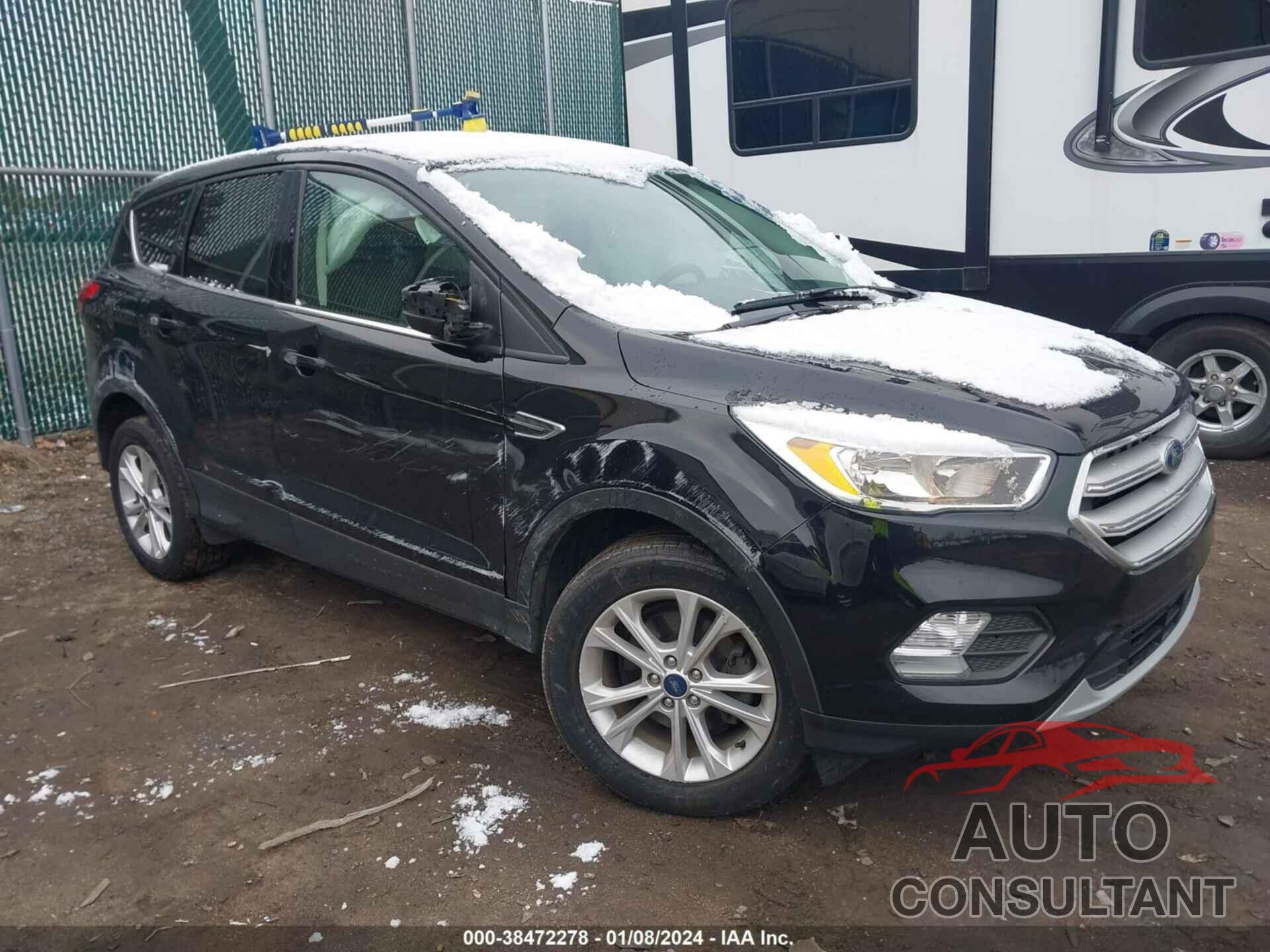 FORD ESCAPE 2019 - 1FMCU0GD6KUC34614