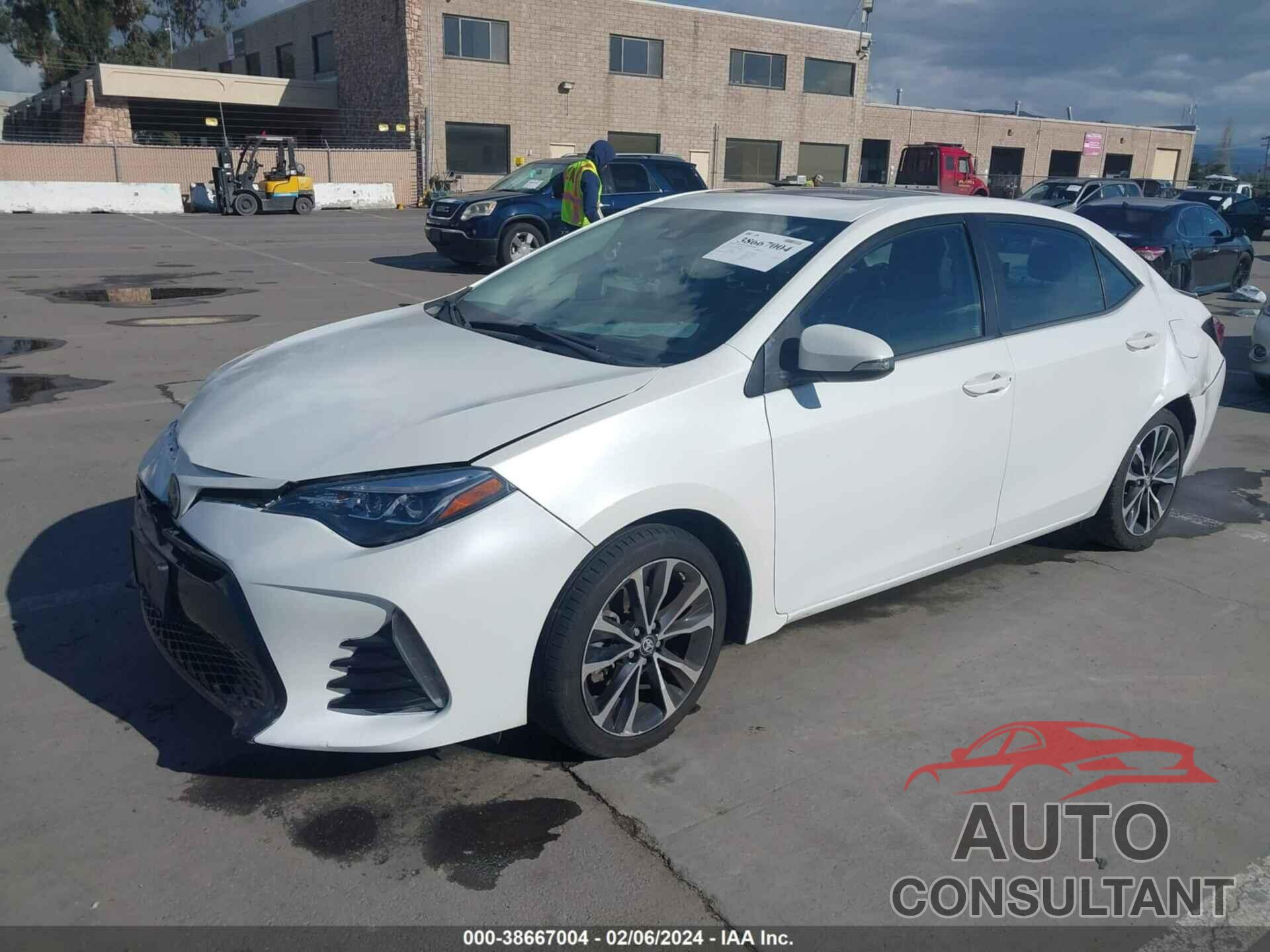TOYOTA COROLLA 2017 - 5YFBURHE2HP604328