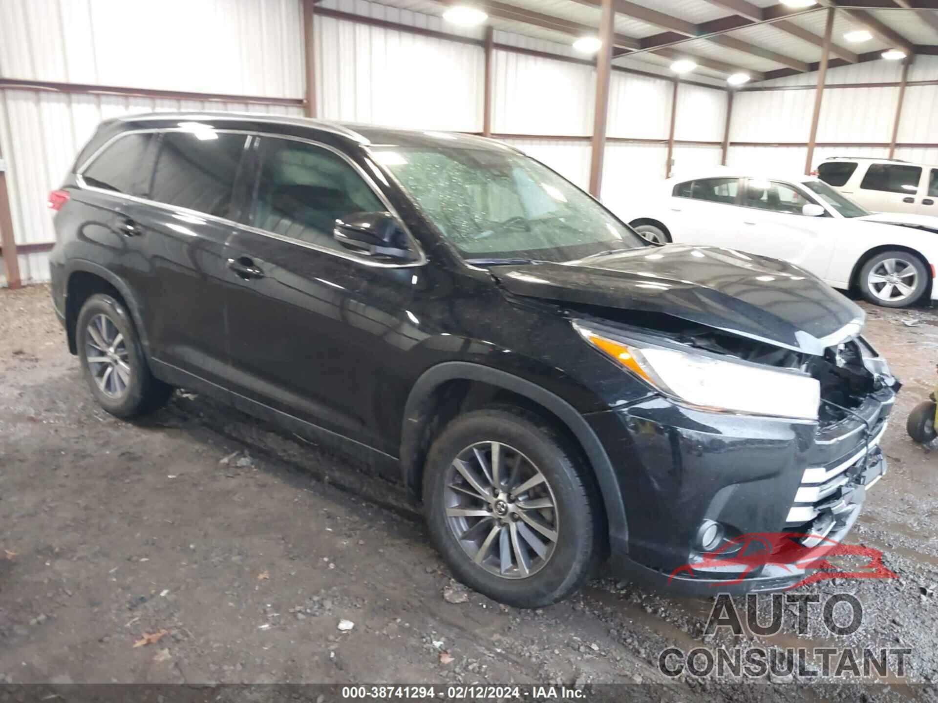 TOYOTA HIGHLANDER 2019 - 5TDKZRFH8KS560266