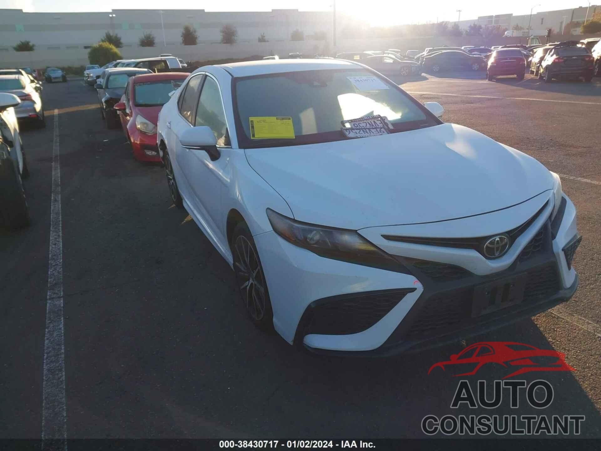 TOYOTA CAMRY 2023 - 4T1G11AK8PU774139