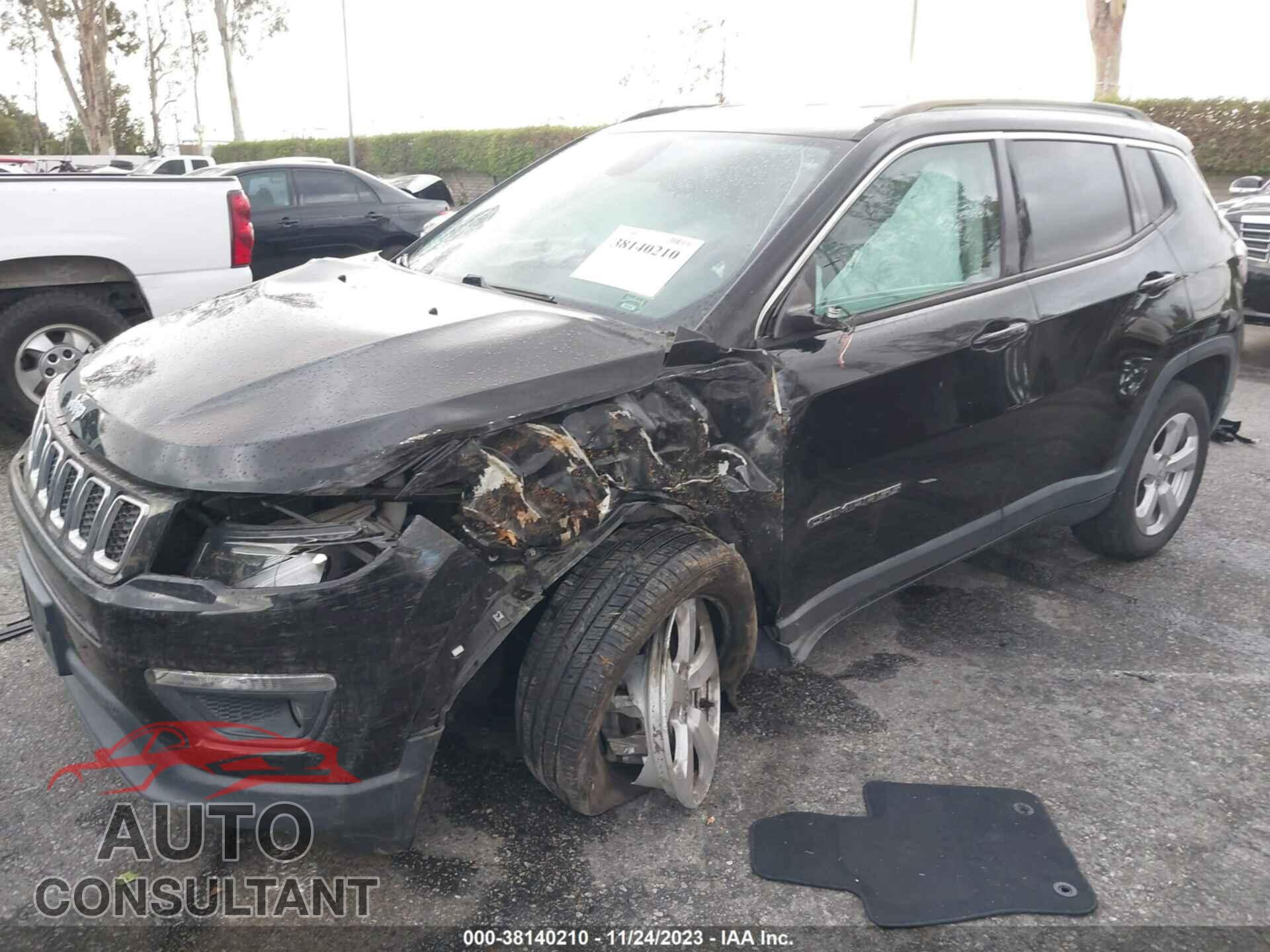JEEP COMPASS 2018 - 3C4NJCBB0JT123871
