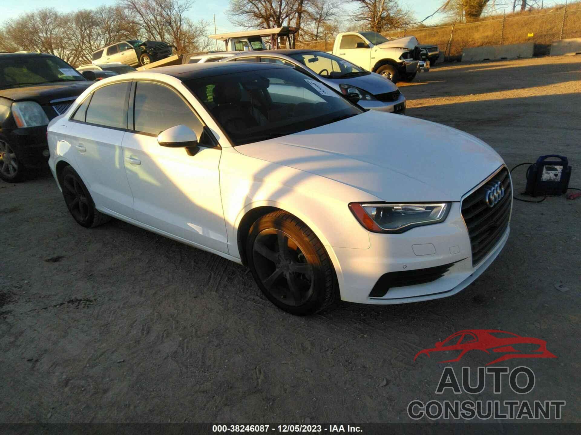 AUDI A3 2016 - WAUA7GFF5G1035879