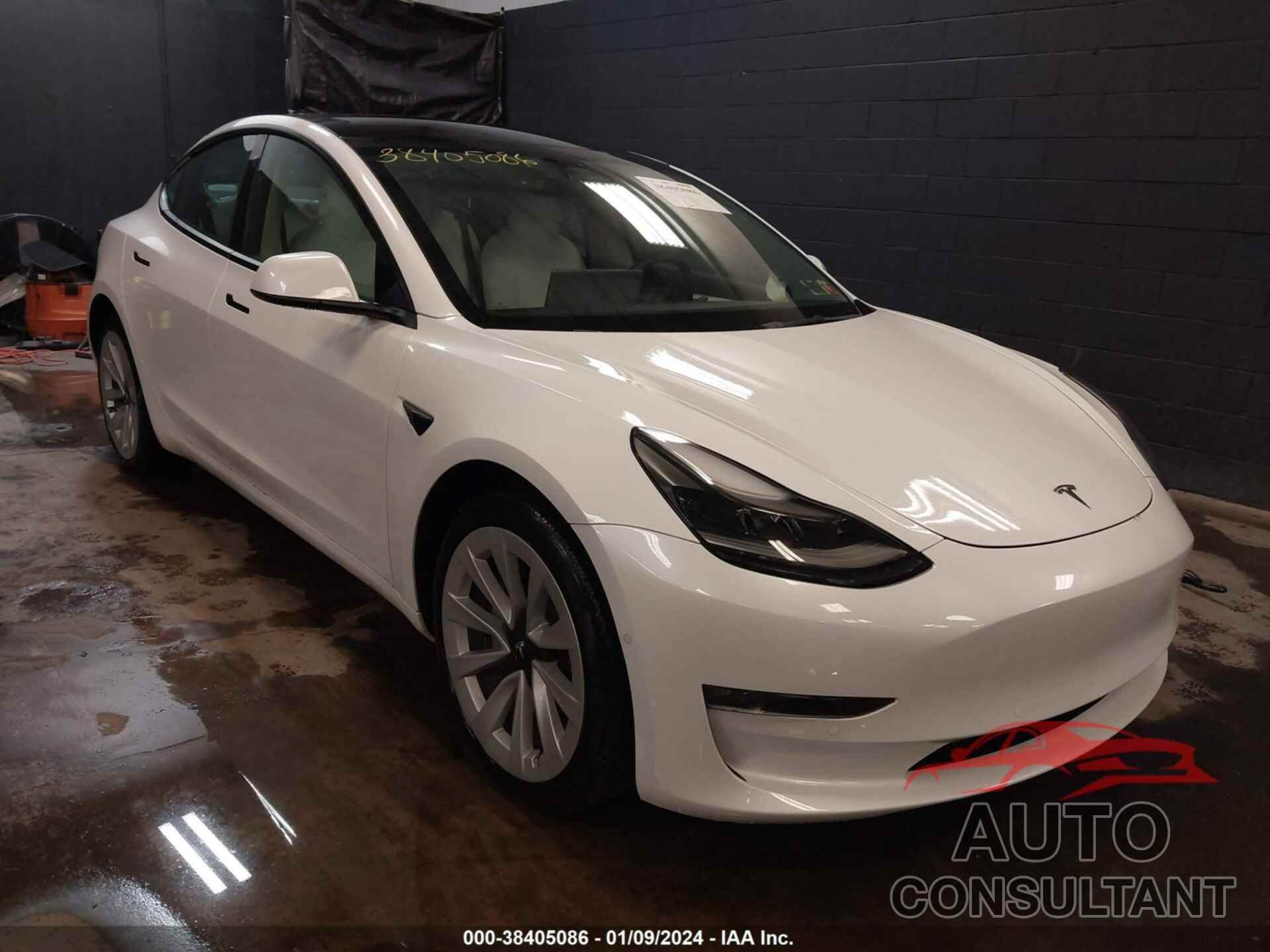 TESLA MODEL 3 2022 - 5YJ3E1EB0NF115429