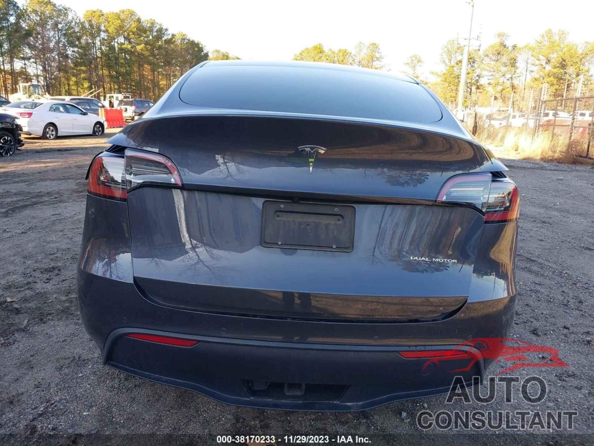 TESLA MODEL Y 2021 - 5YJYGDEE8MF199333