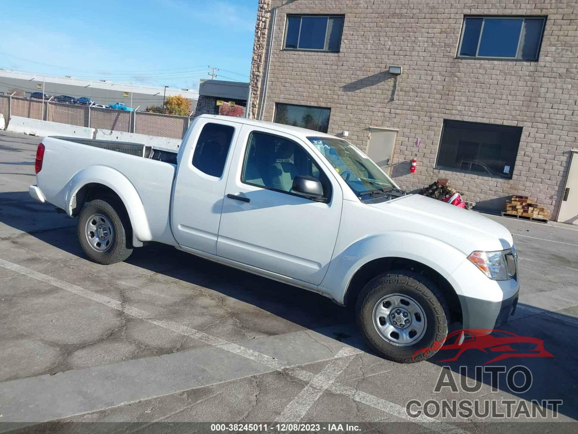 NISSAN FRONTIER 2018 - 1N6BD0CT1JN767652