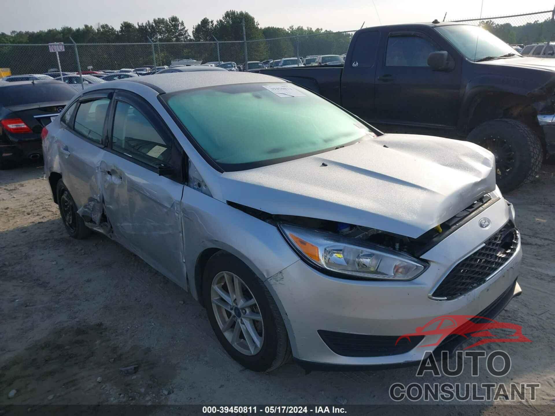 FORD FOCUS 2018 - 1FADP3F26JL295490