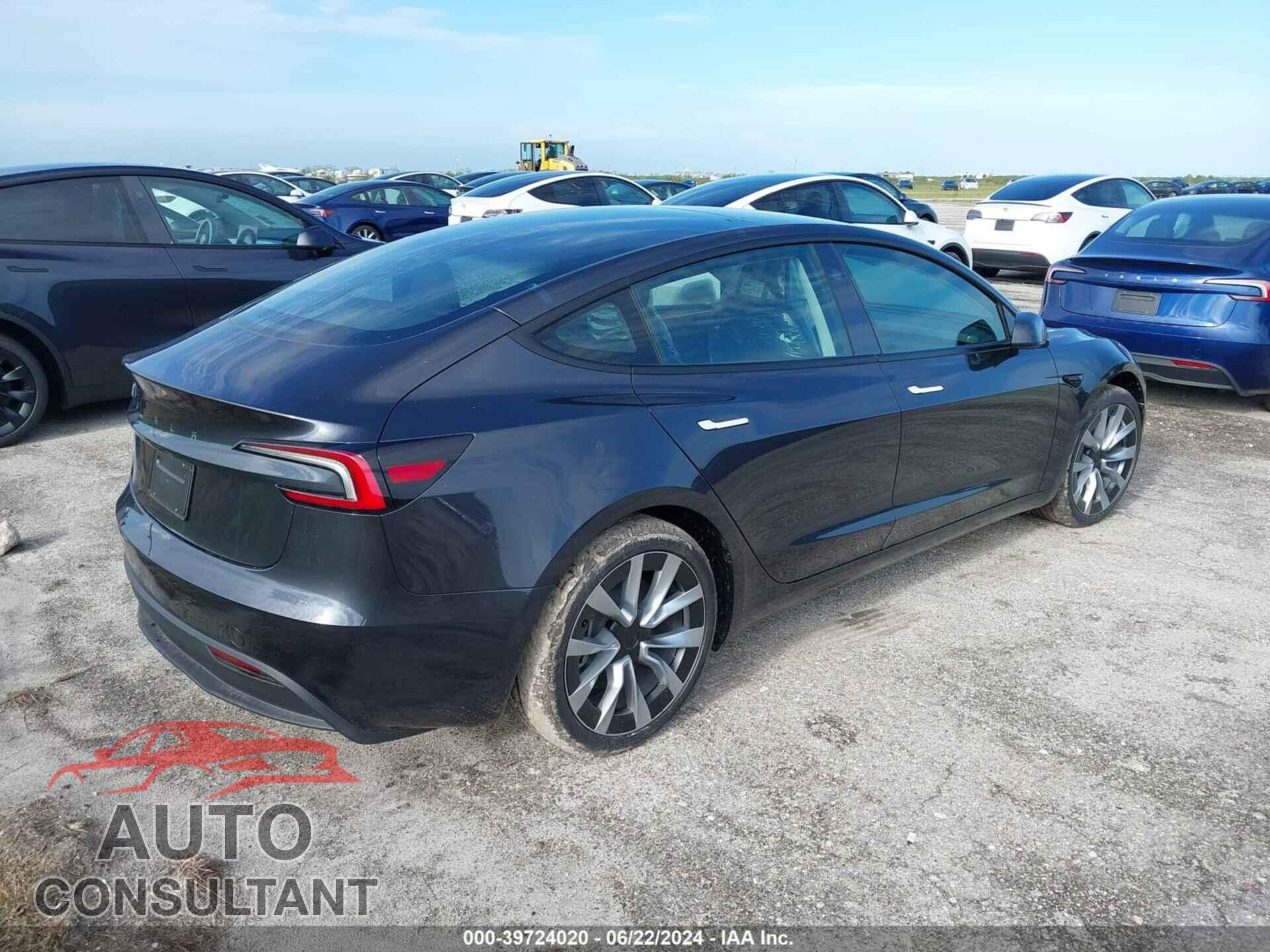 TESLA MODEL 3 2024 - 5YJ3E1EA5RF750627