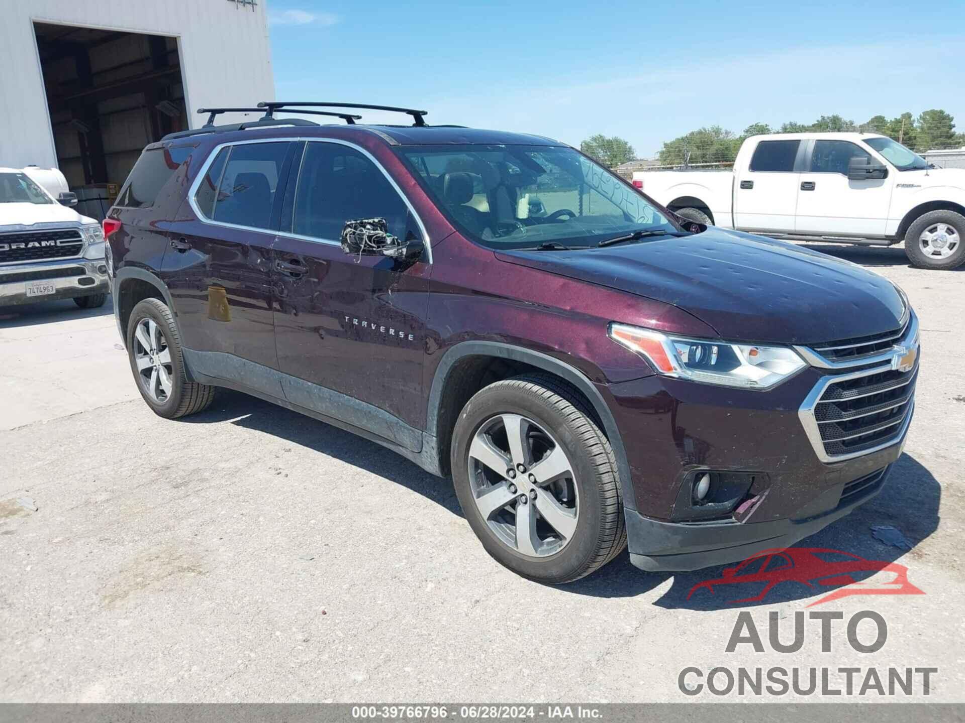 CHEVROLET TRAVERSE 2019 - 1GNERHKW3KJ154458