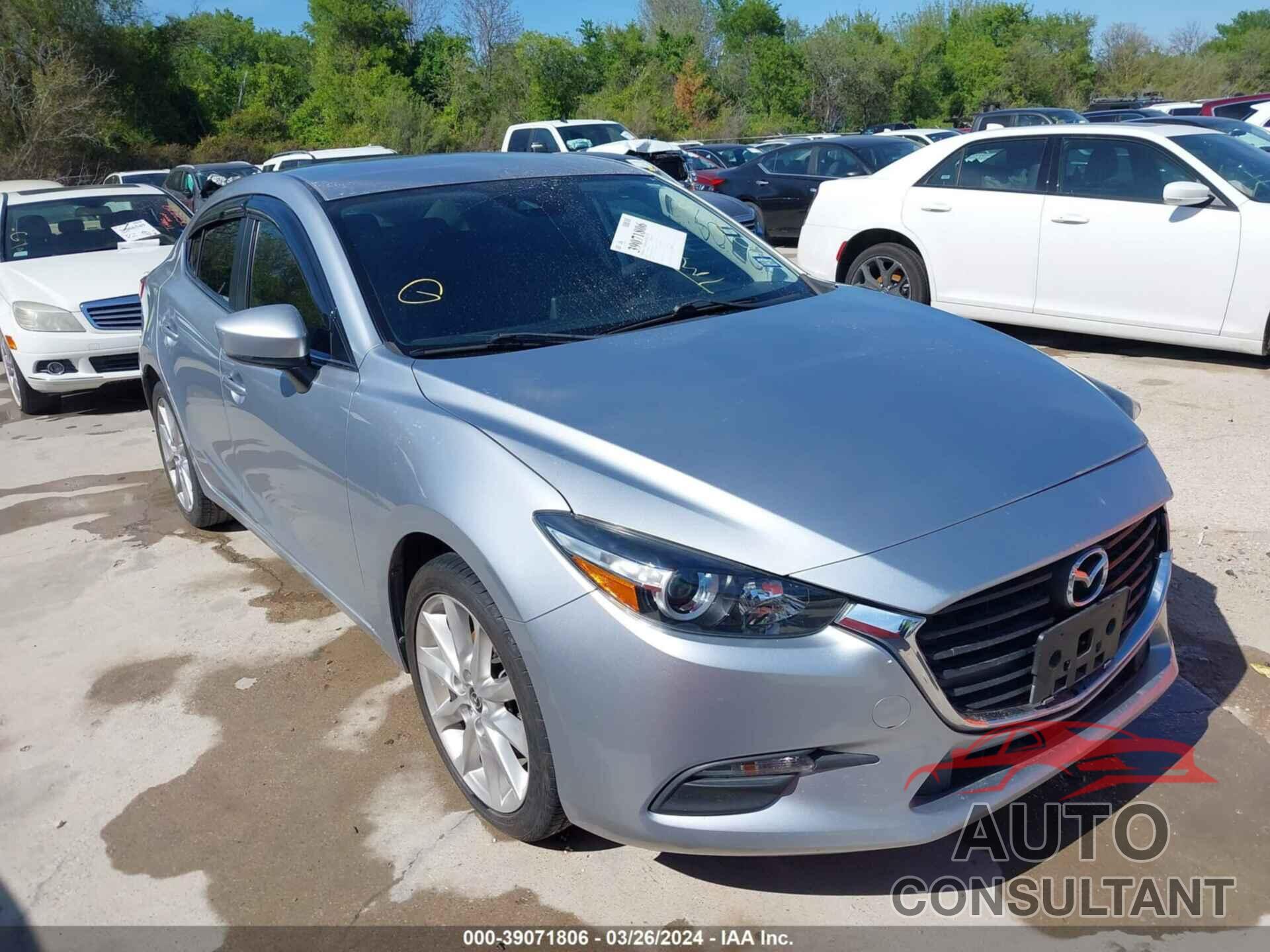 MAZDA MAZDA3 2017 - 3MZBN1V7XHM140309