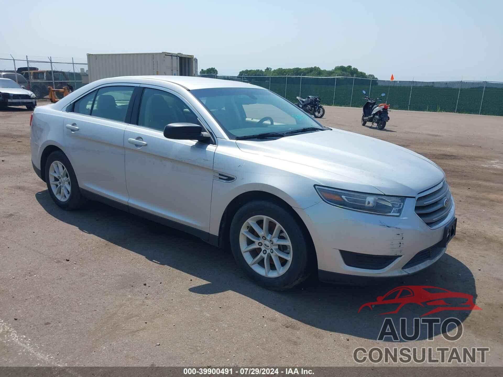 FORD TAURUS 2019 - 1FAHP2D89KG106375