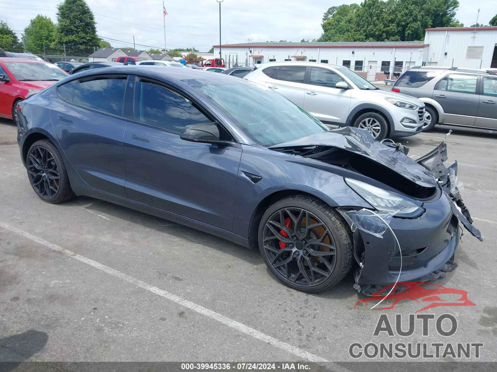 TESLA MODEL 3 2018 - 5YJ3E1EB2JF185959