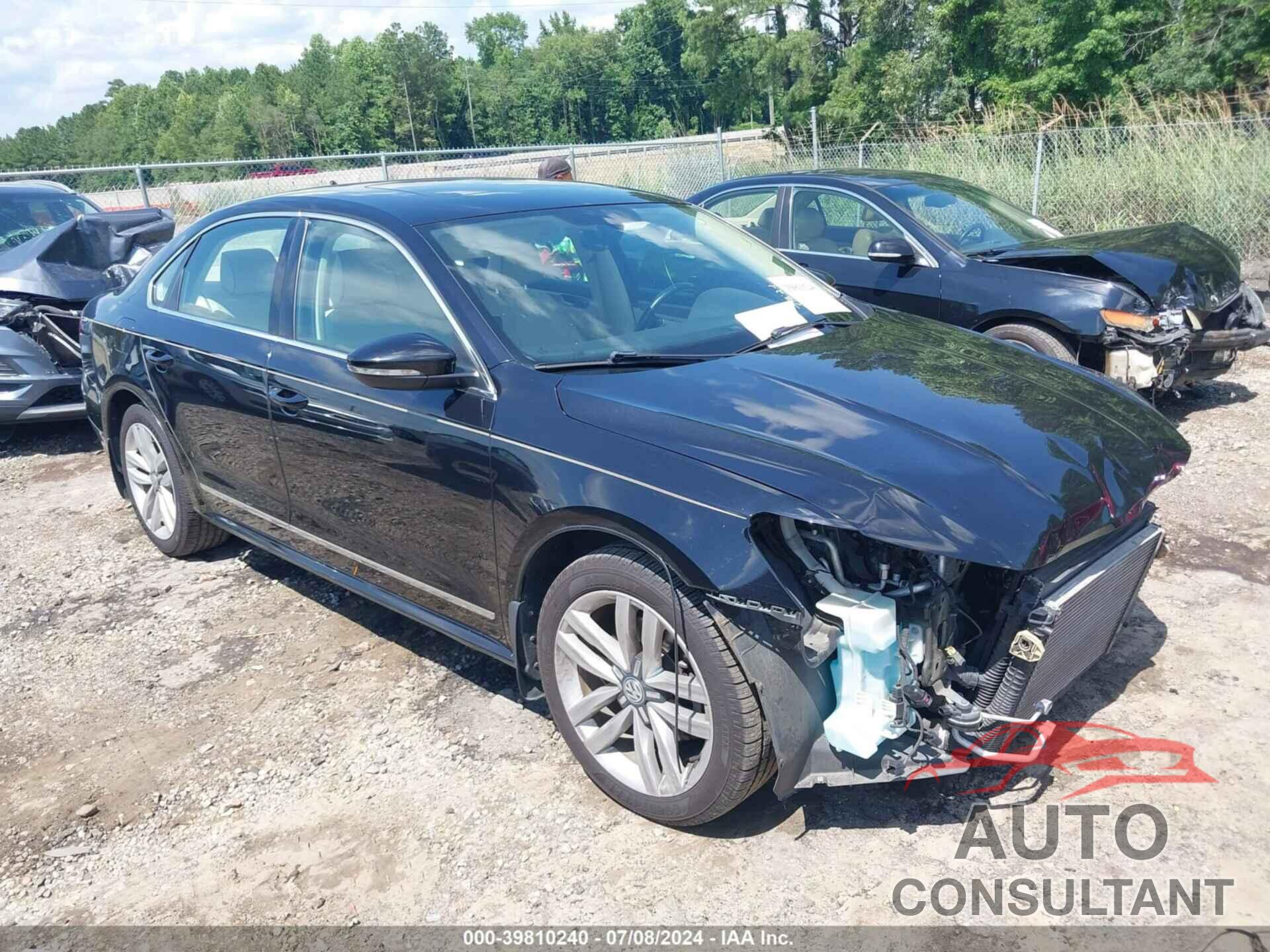 VOLKSWAGEN PASSAT 2017 - 1VWGT7A3XHC012199