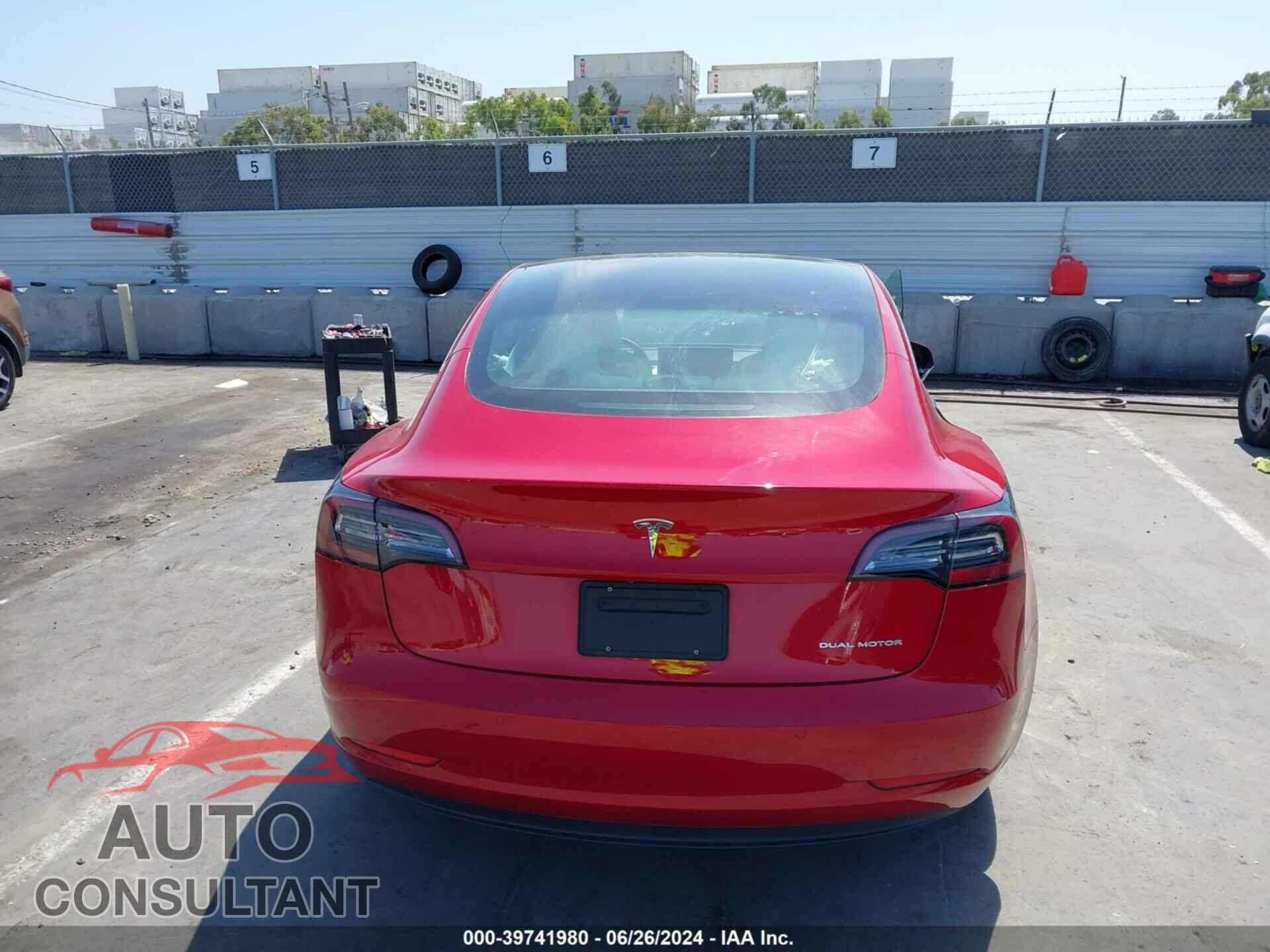 TESLA MODEL 3 2019 - 5YJ3E1EB2KF391865
