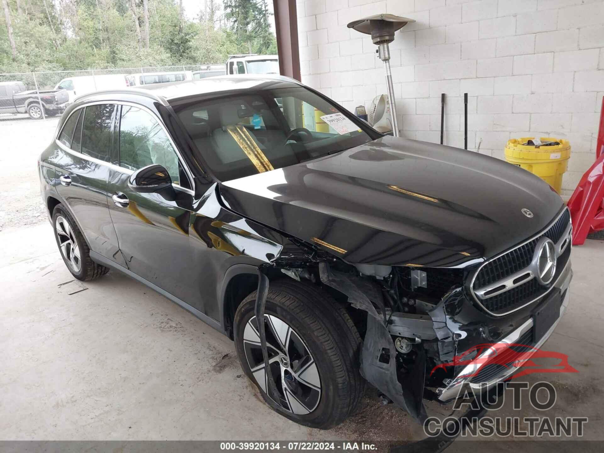 MERCEDES-BENZ GLC 300 2024 - W1NKM4HB2RF094203