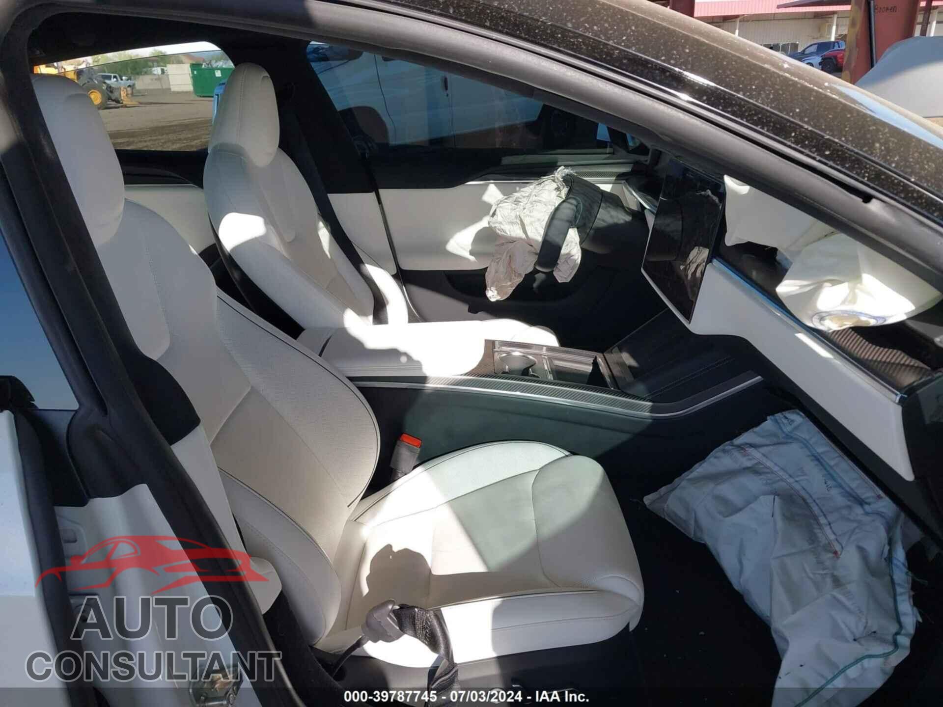 TESLA MODEL S 2021 - 5YJSA1E63MF450922