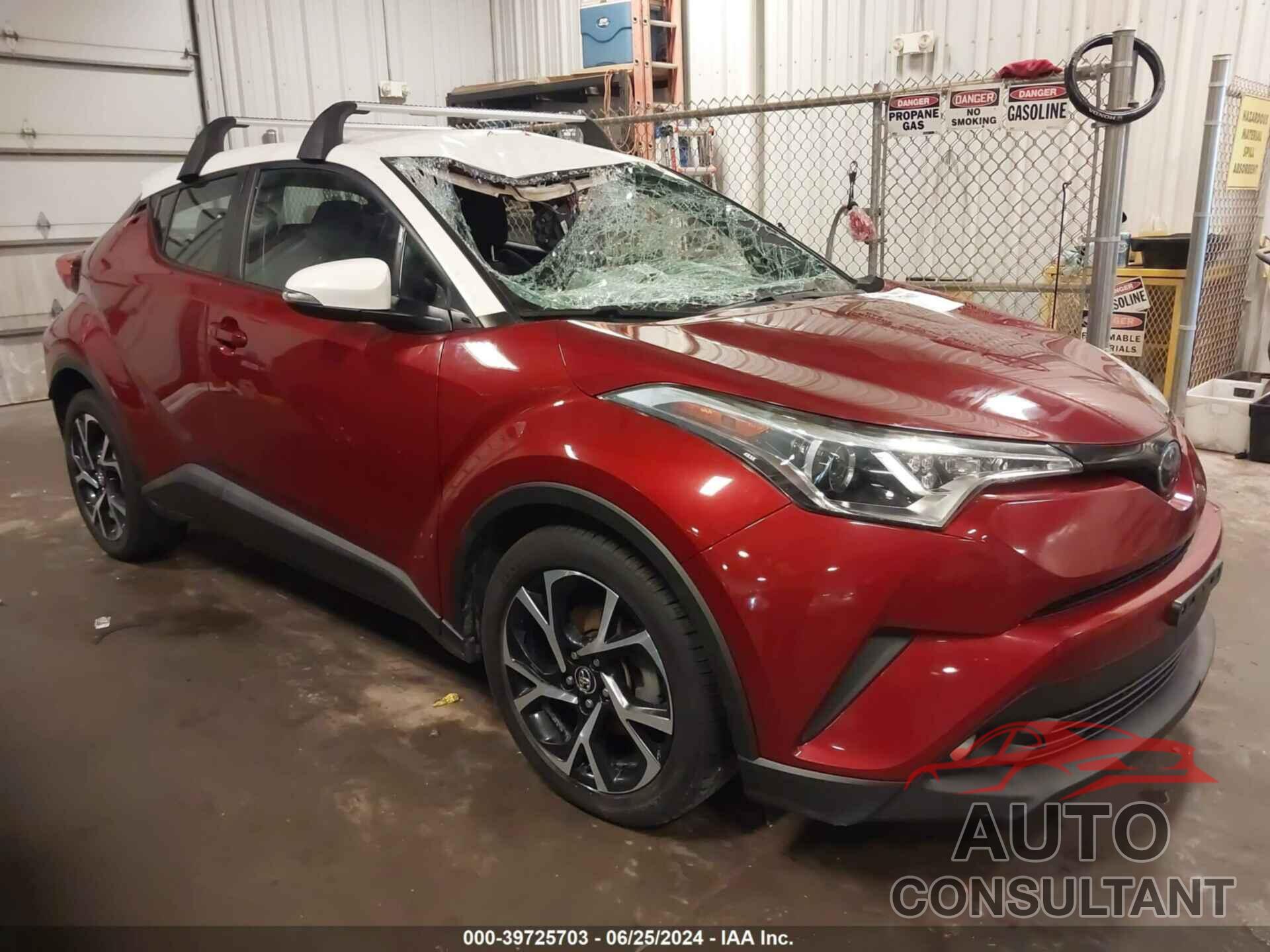 TOYOTA C-HR 2018 - NMTKHMBXXJR044412