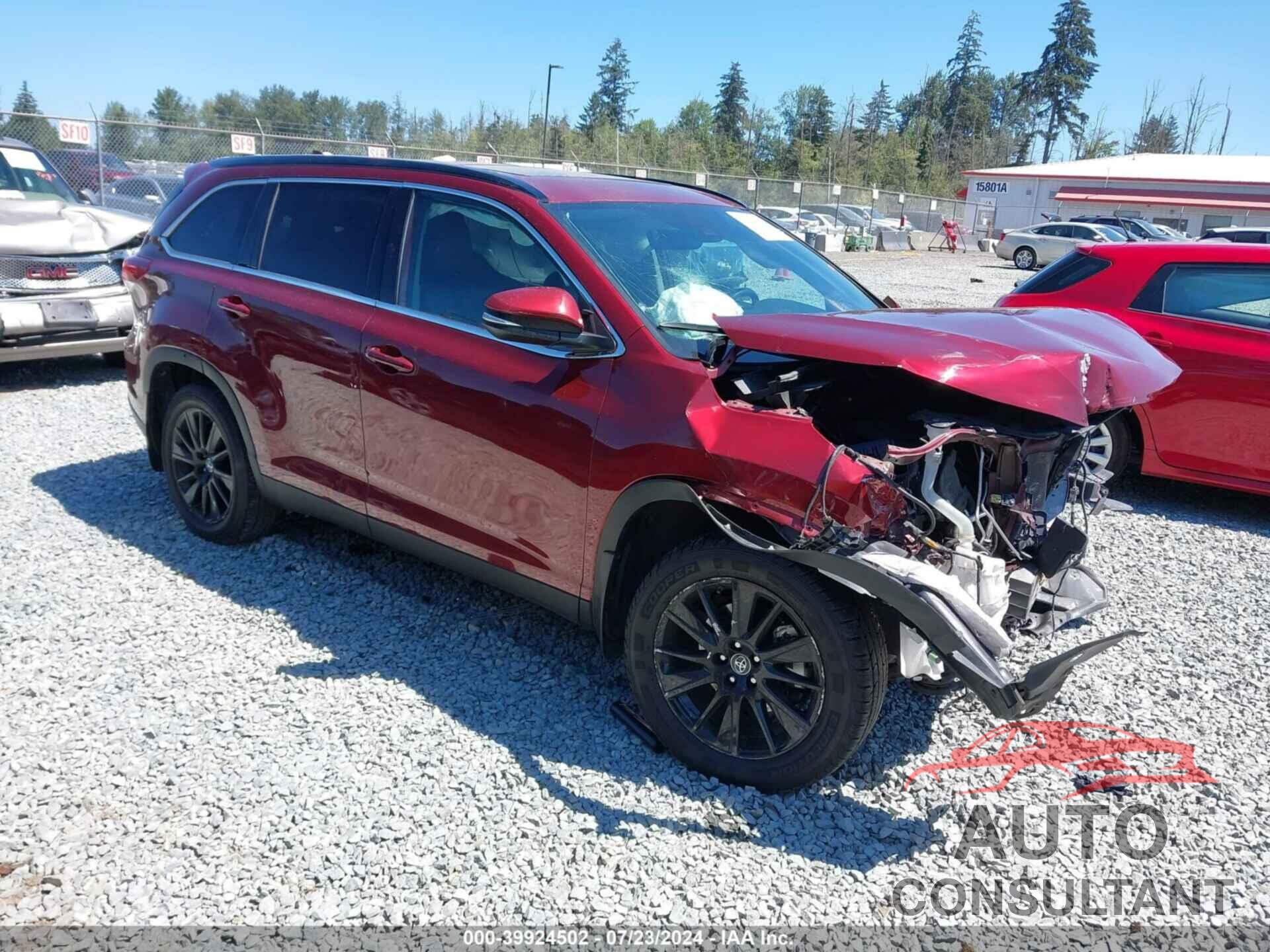 TOYOTA HIGHLANDER 2019 - 5TDJZRFH8KS918672