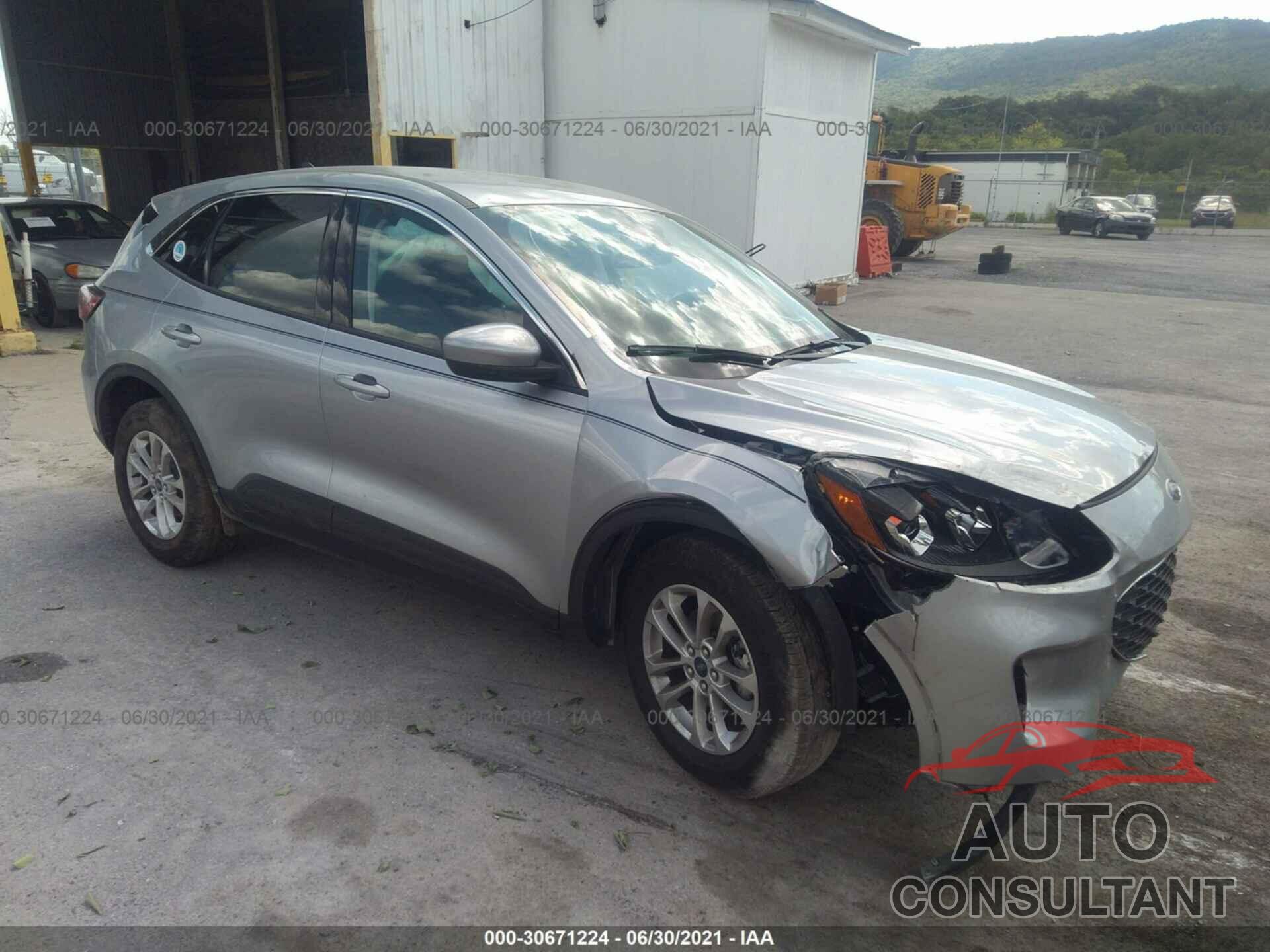FORD ESCAPE 2021 - 1FMCU9G65MUA06323