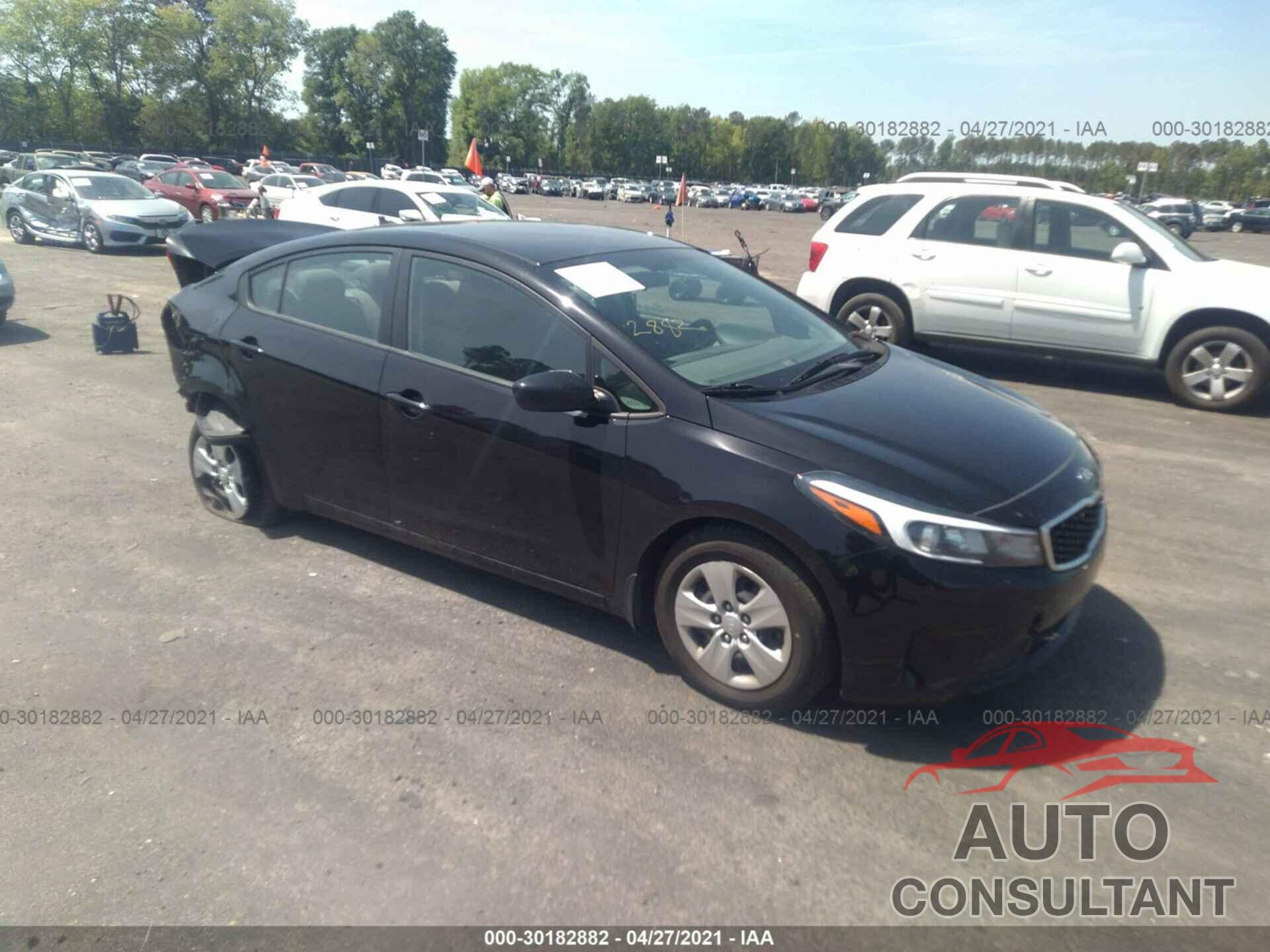 KIA FORTE 2018 - 3KPFK4A72JE269438