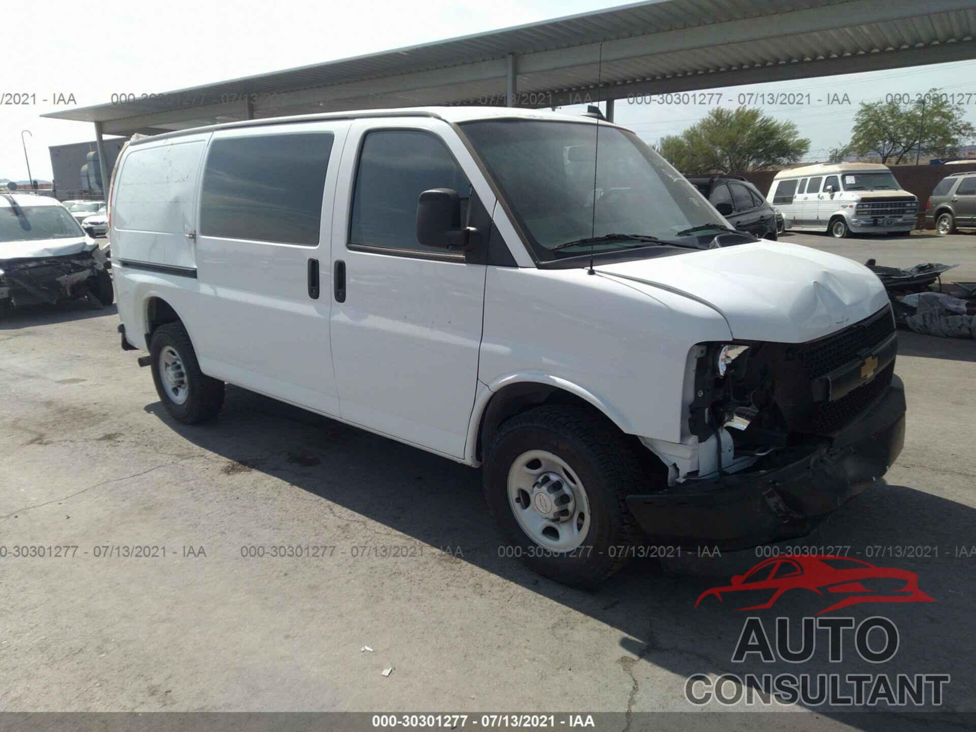 CHEVROLET EXPRESS CARGO VAN 2018 - 1GCWGAFPXJ1316680