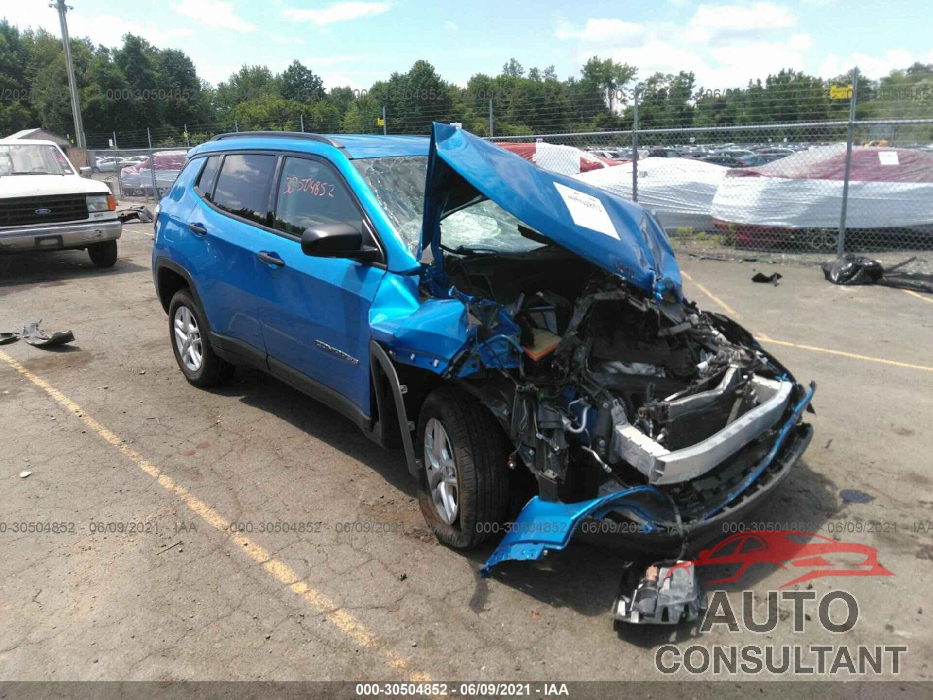 JEEP COMPASS 2018 - 3C4NJDAB7JT252309