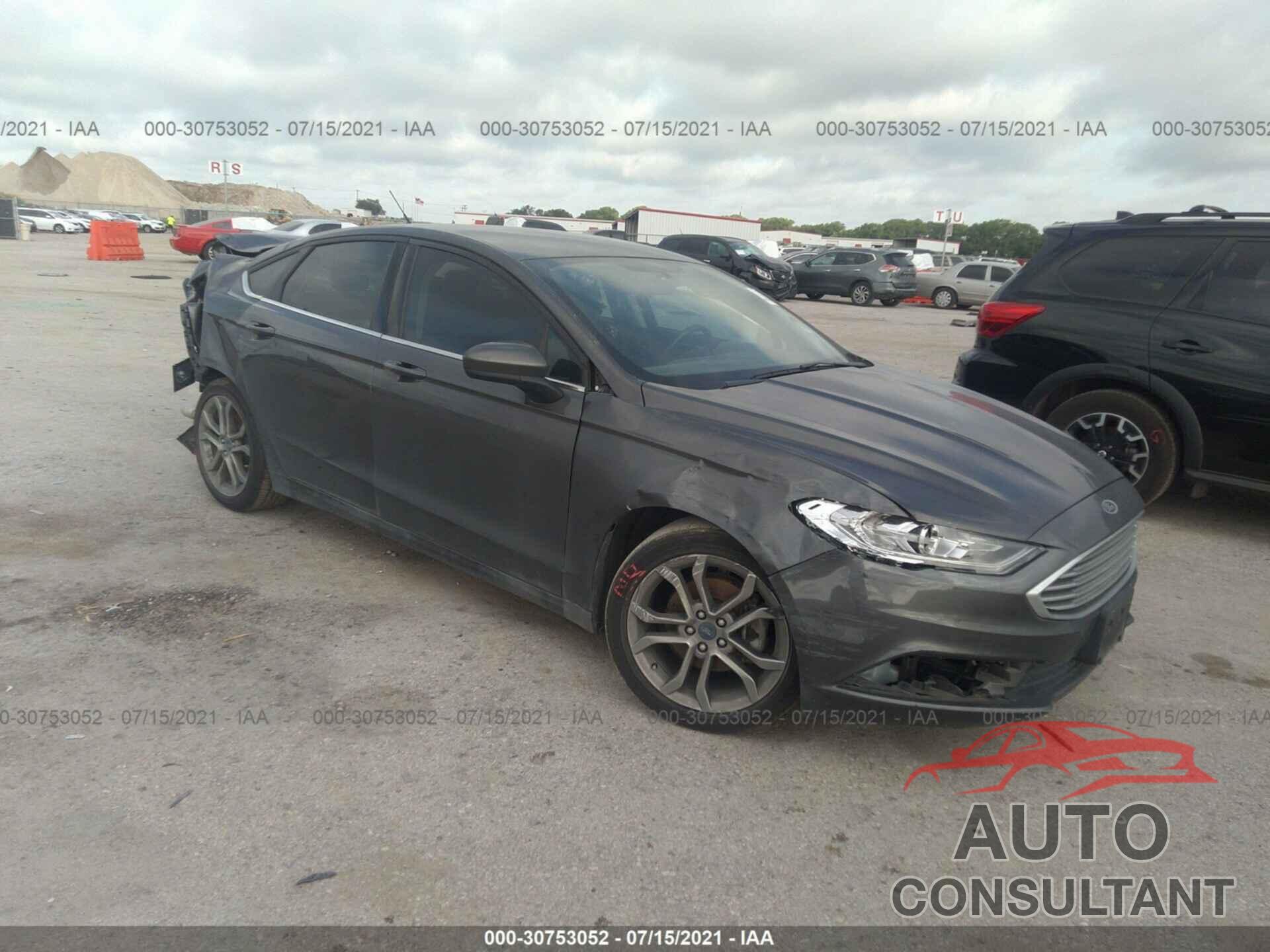 FORD FUSION 2017 - 3FA6P0G70HR159739