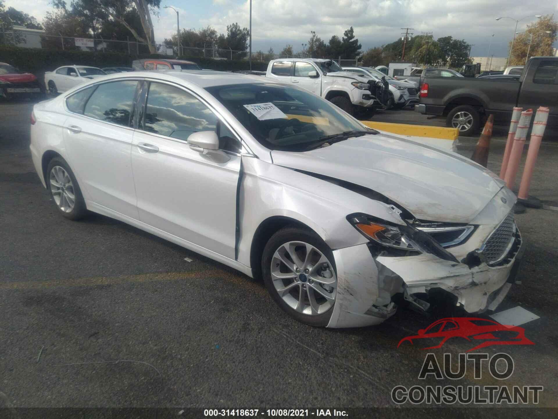 FORD FUSION ENERGI 2019 - 3FA6P0SU7KR174145