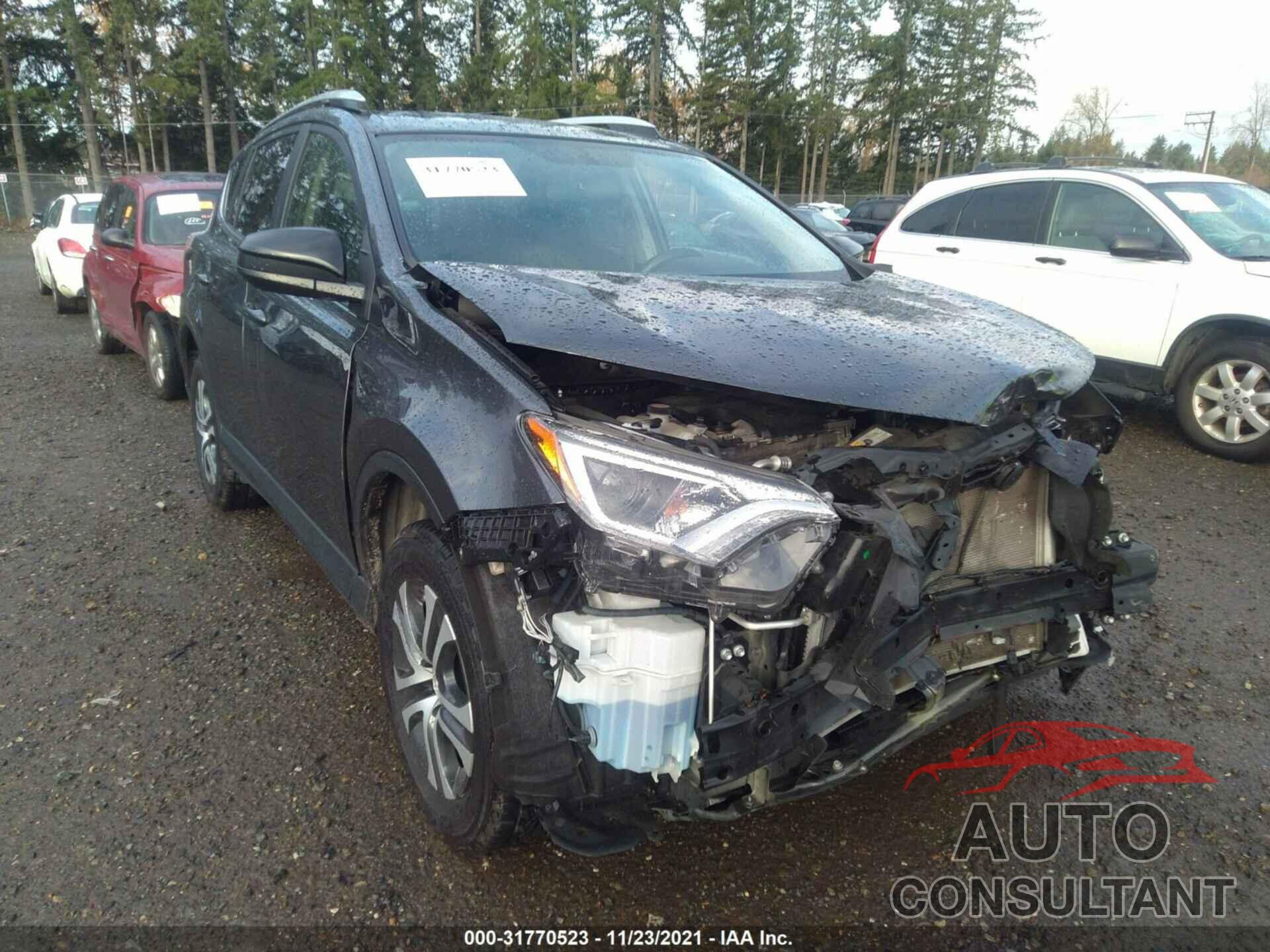 TOYOTA RAV4 2016 - JTMBFREV2GD191620