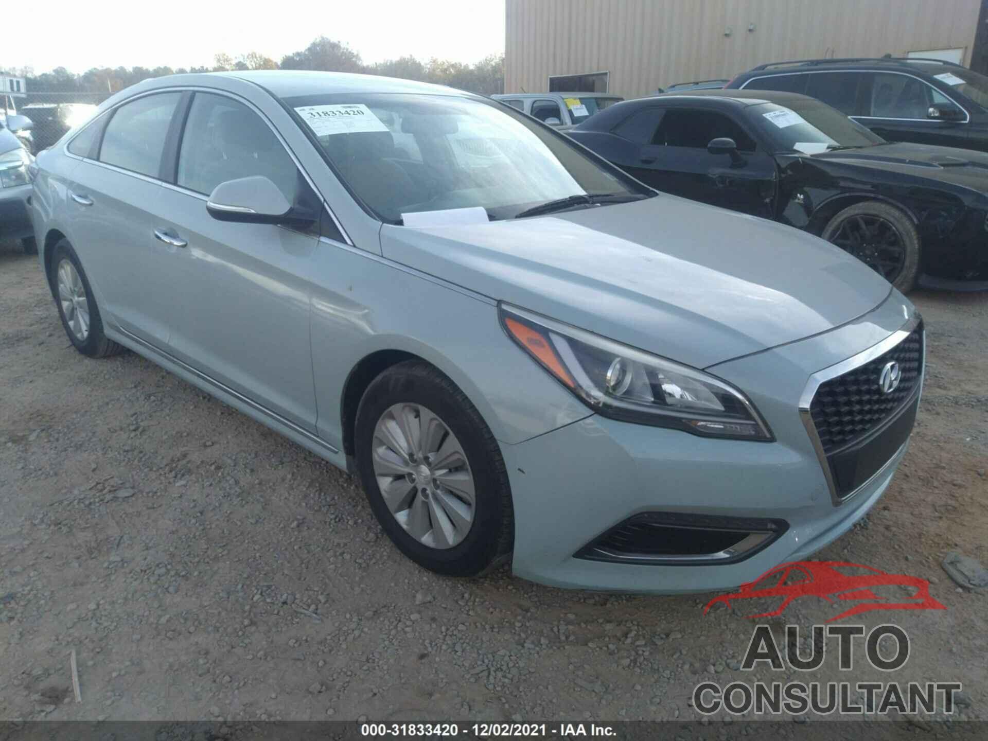 HYUNDAI SONATA HYBRID 2016 - KMHE24L19GA009226