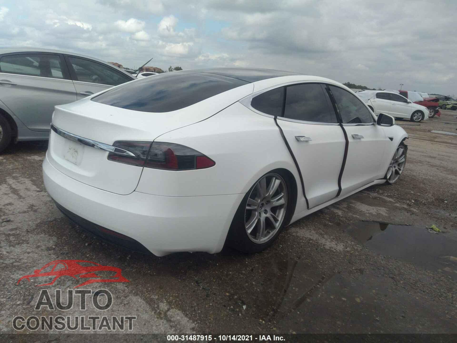 TESLA MODEL S 2020 - 5YJSA1E27LF385407