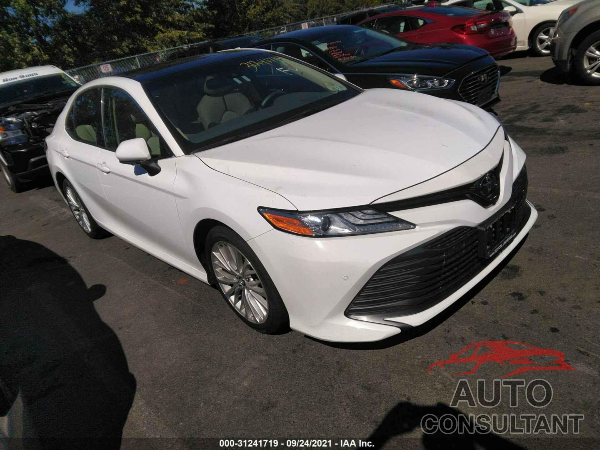 TOYOTA CAMRY 2018 - 4T1BZ1HK1JU004610