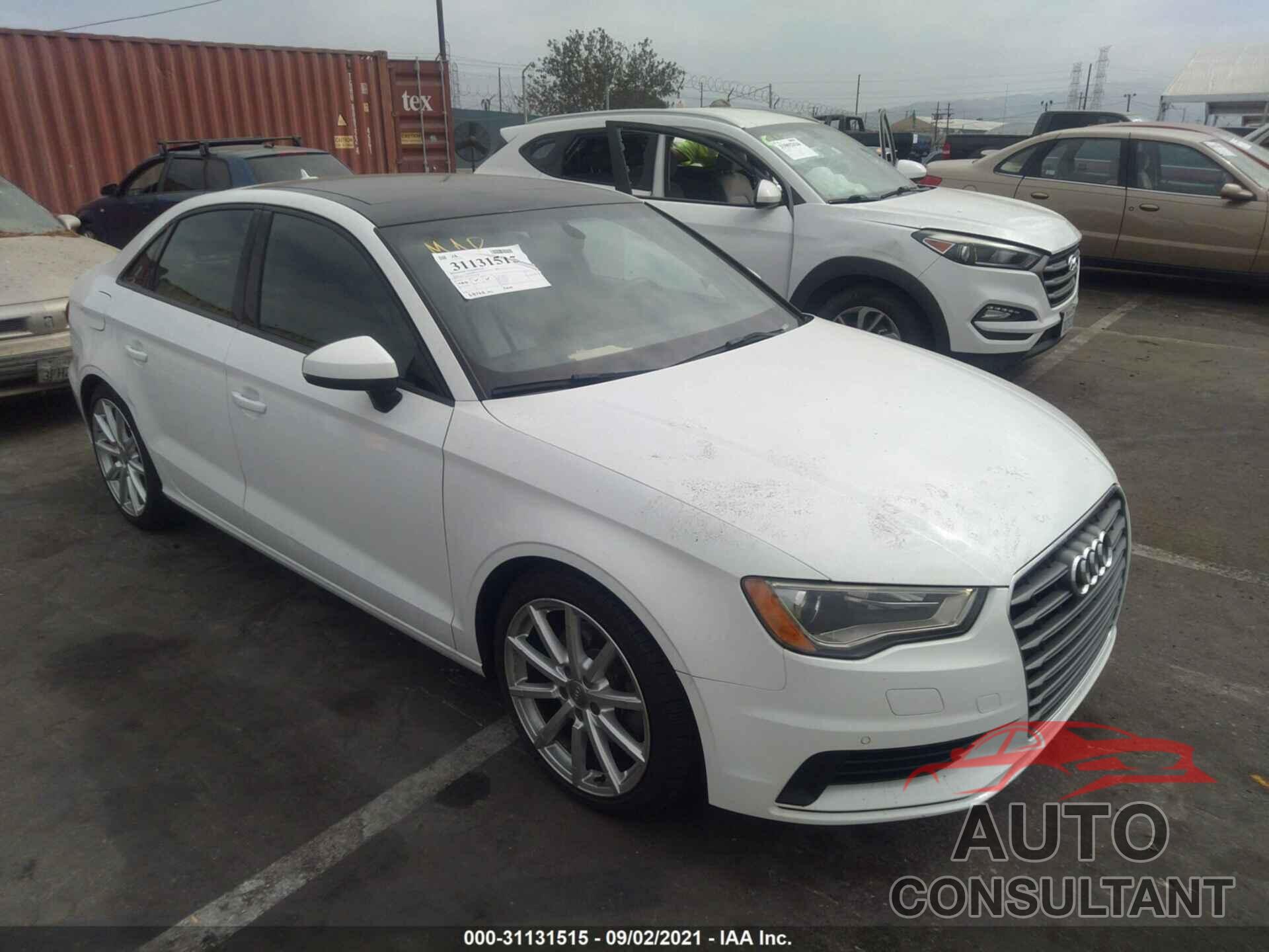 AUDI A3 2016 - WAUA7GFF8G1031566