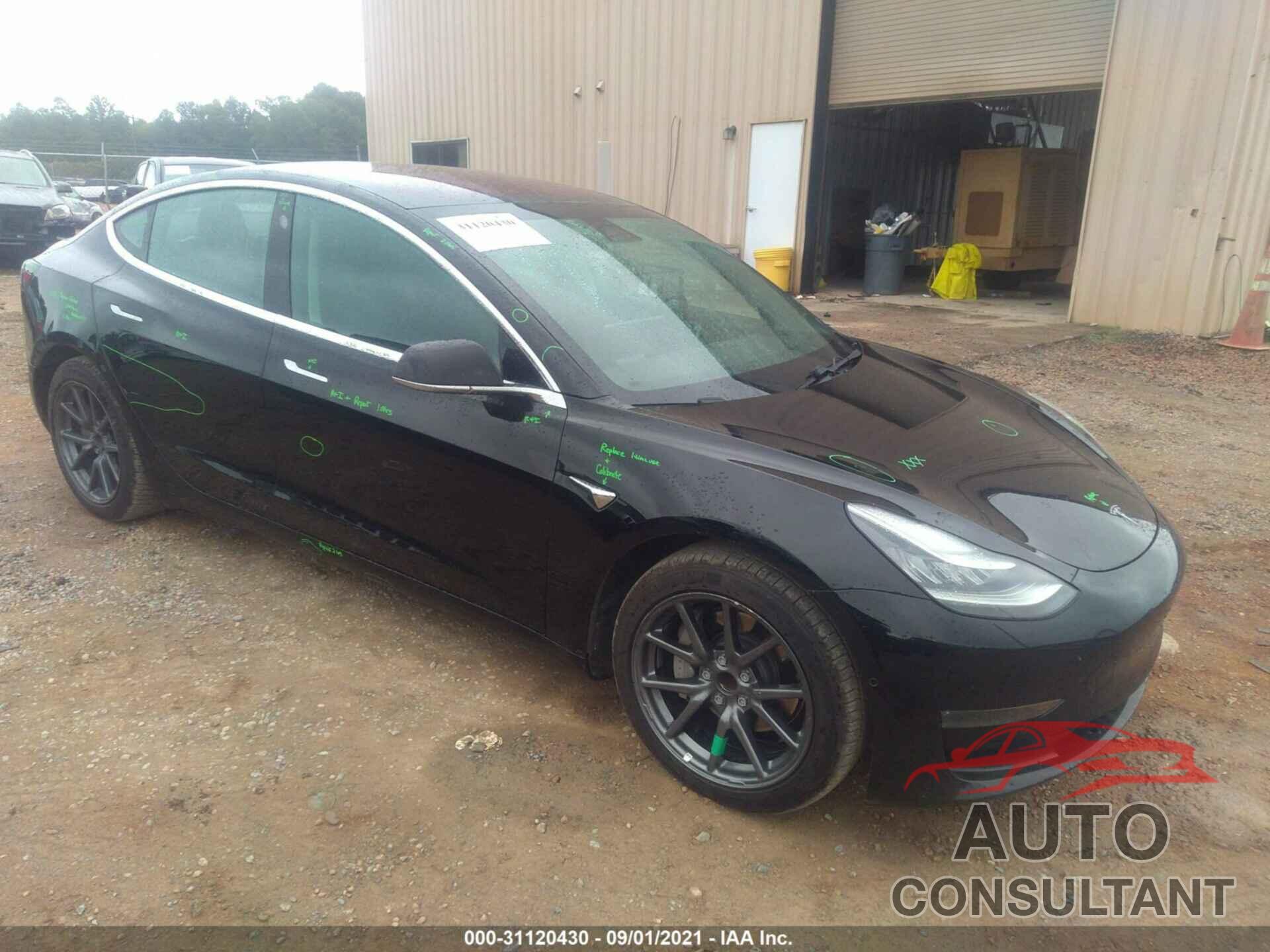 TESLA MODEL 3 2018 - 5YJ3E1EAXJF152358